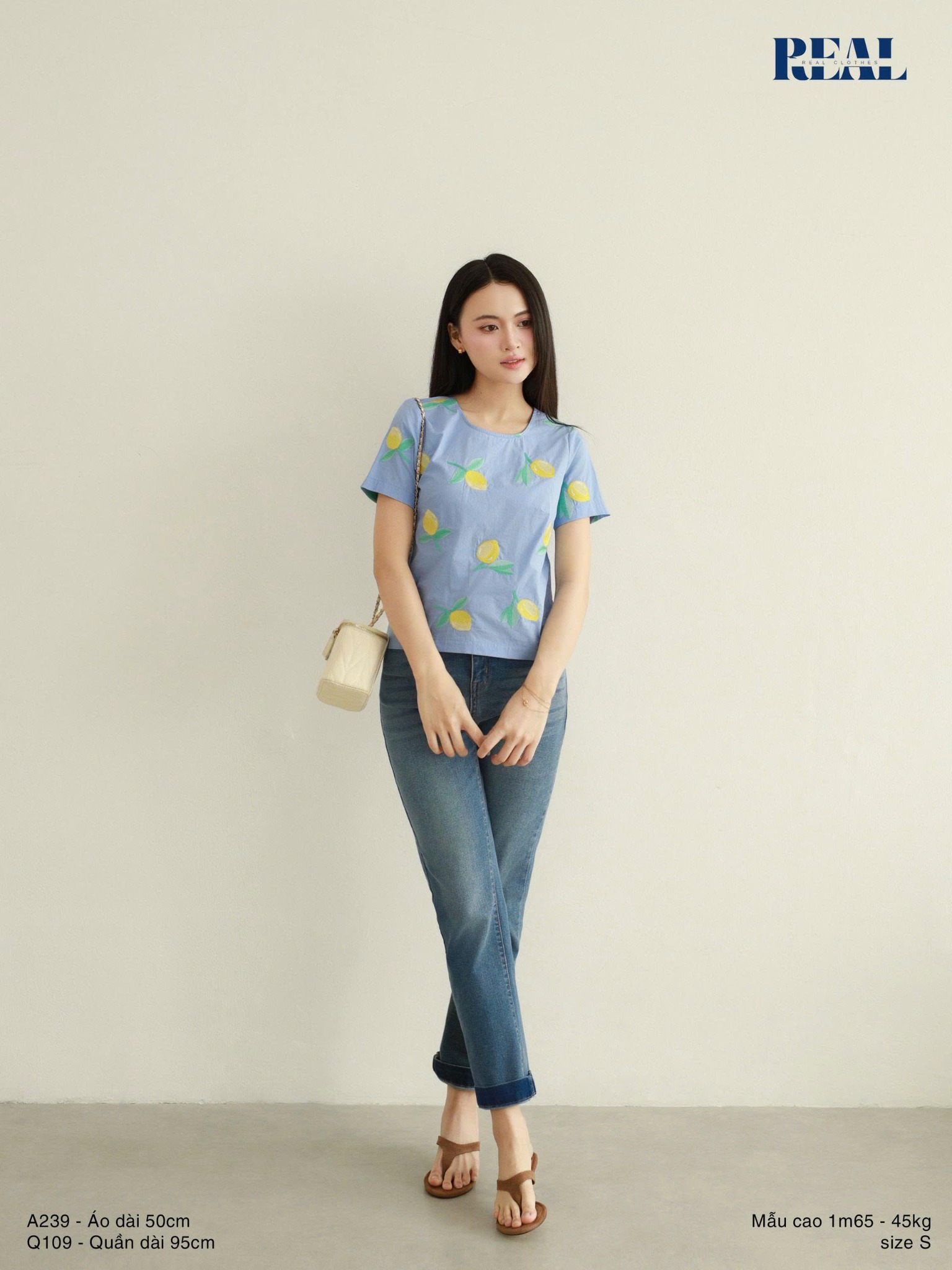 Quần Jeans basic xanh đậm