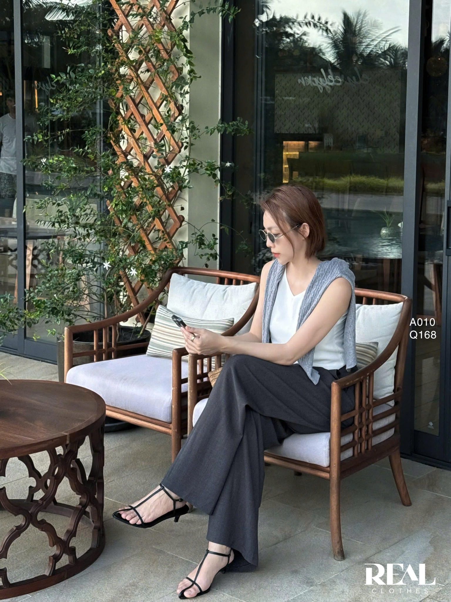 Quần ống rộng xám đậm - size XS