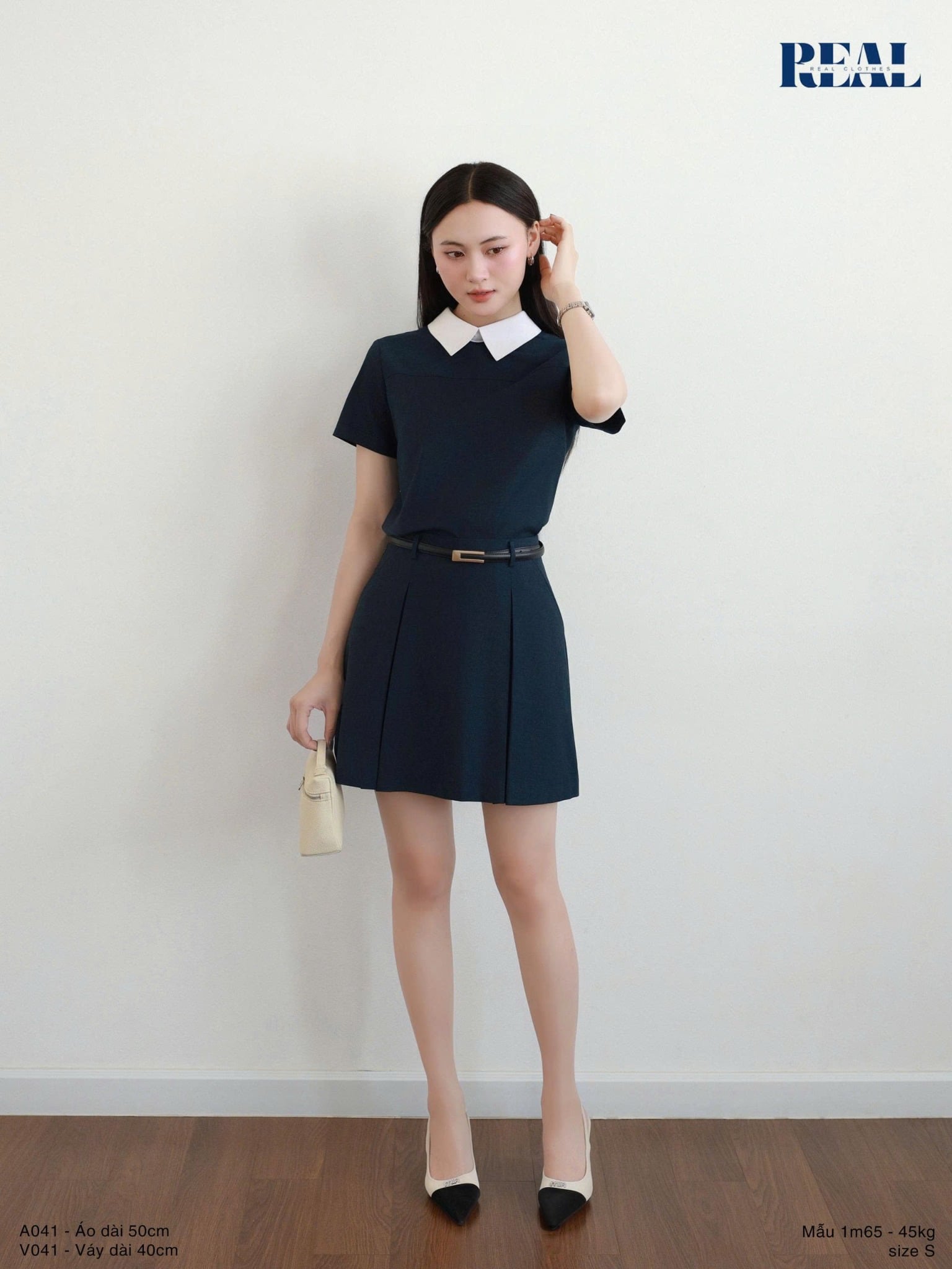  Váy xếp li dáng A ngắn 