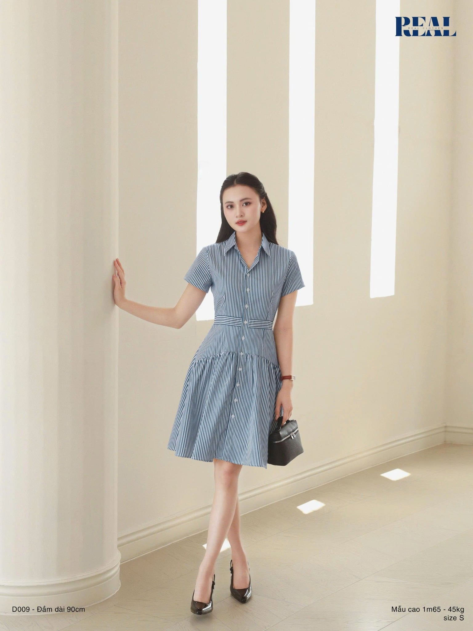 Đầm Spring sọc xanh