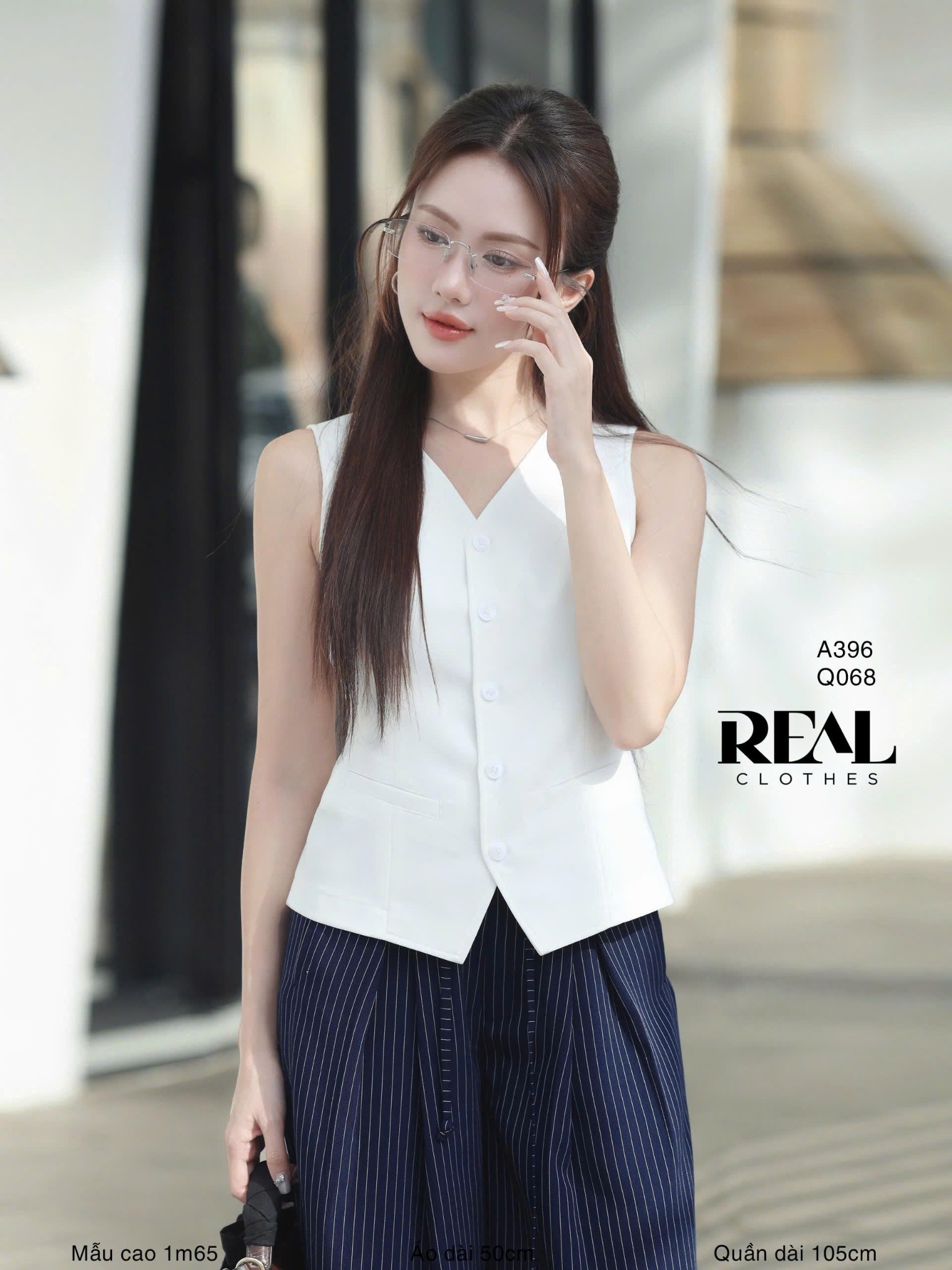 Quần ống rộng sọc xanh