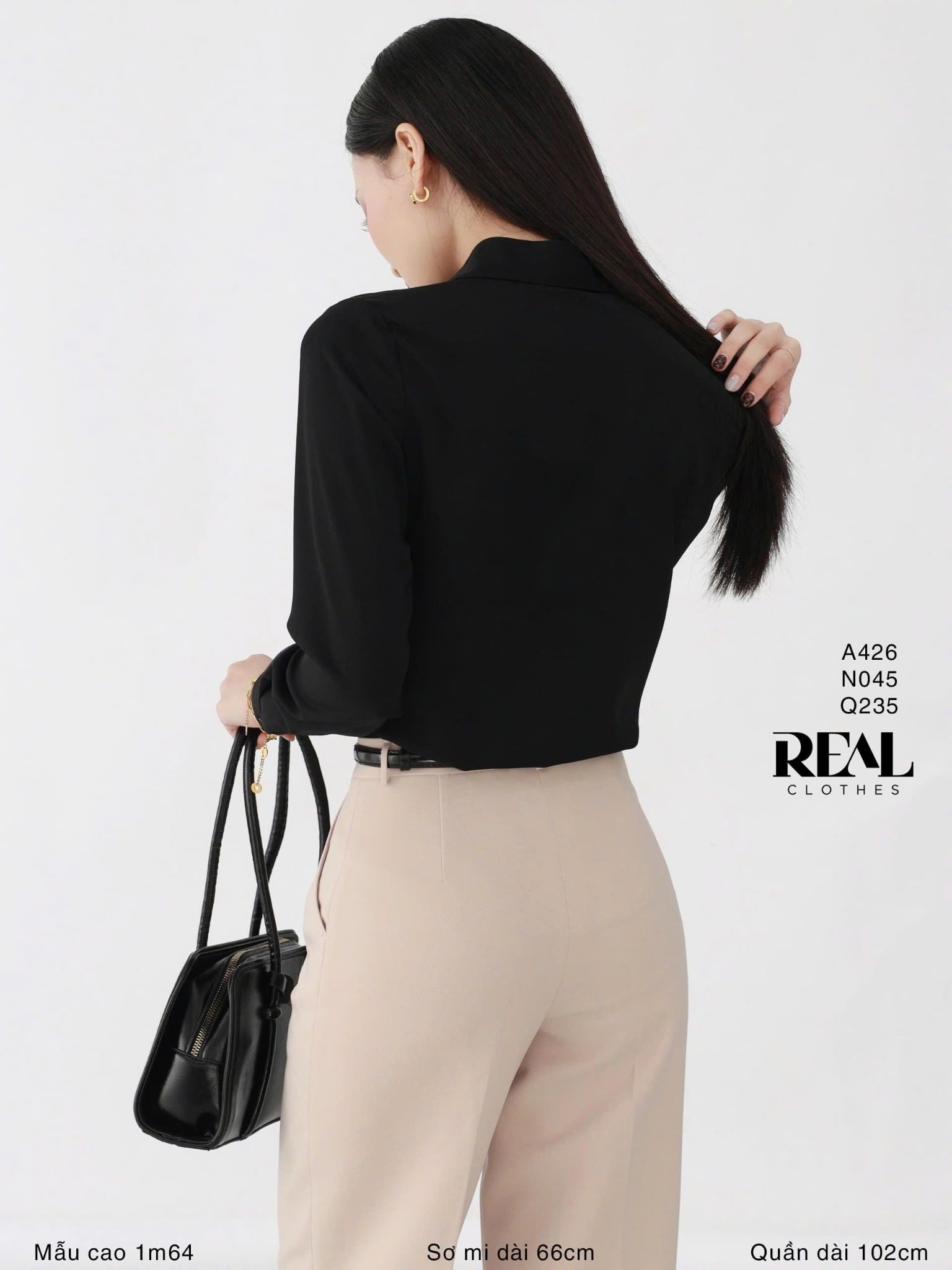 Sơ mi cổ mềm đen