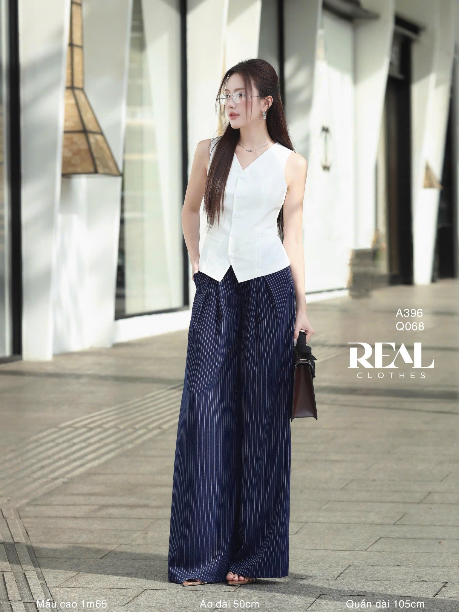 Quần ống rộng sọc xanh