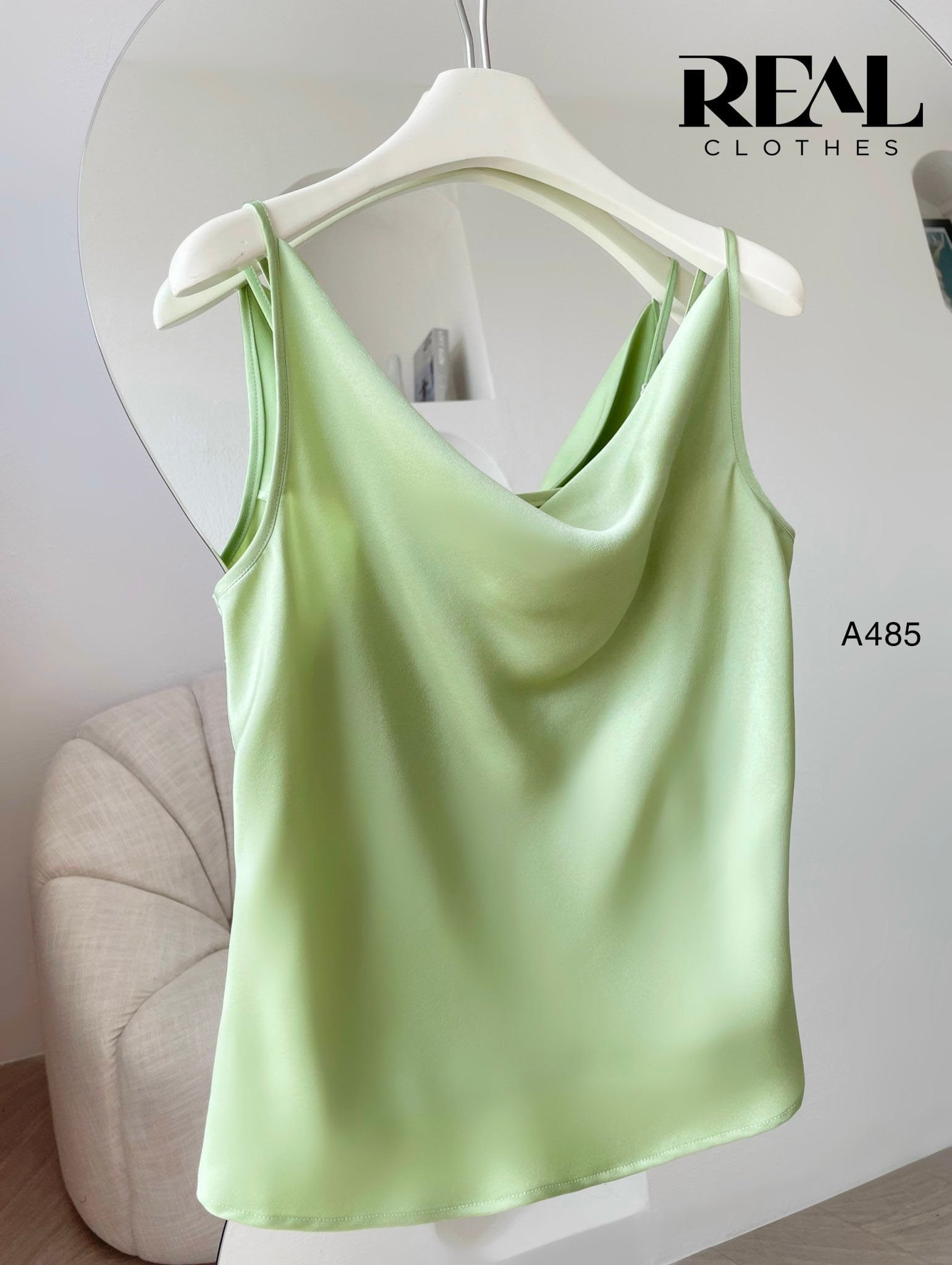 Áo cổ đổ SALE - size XS