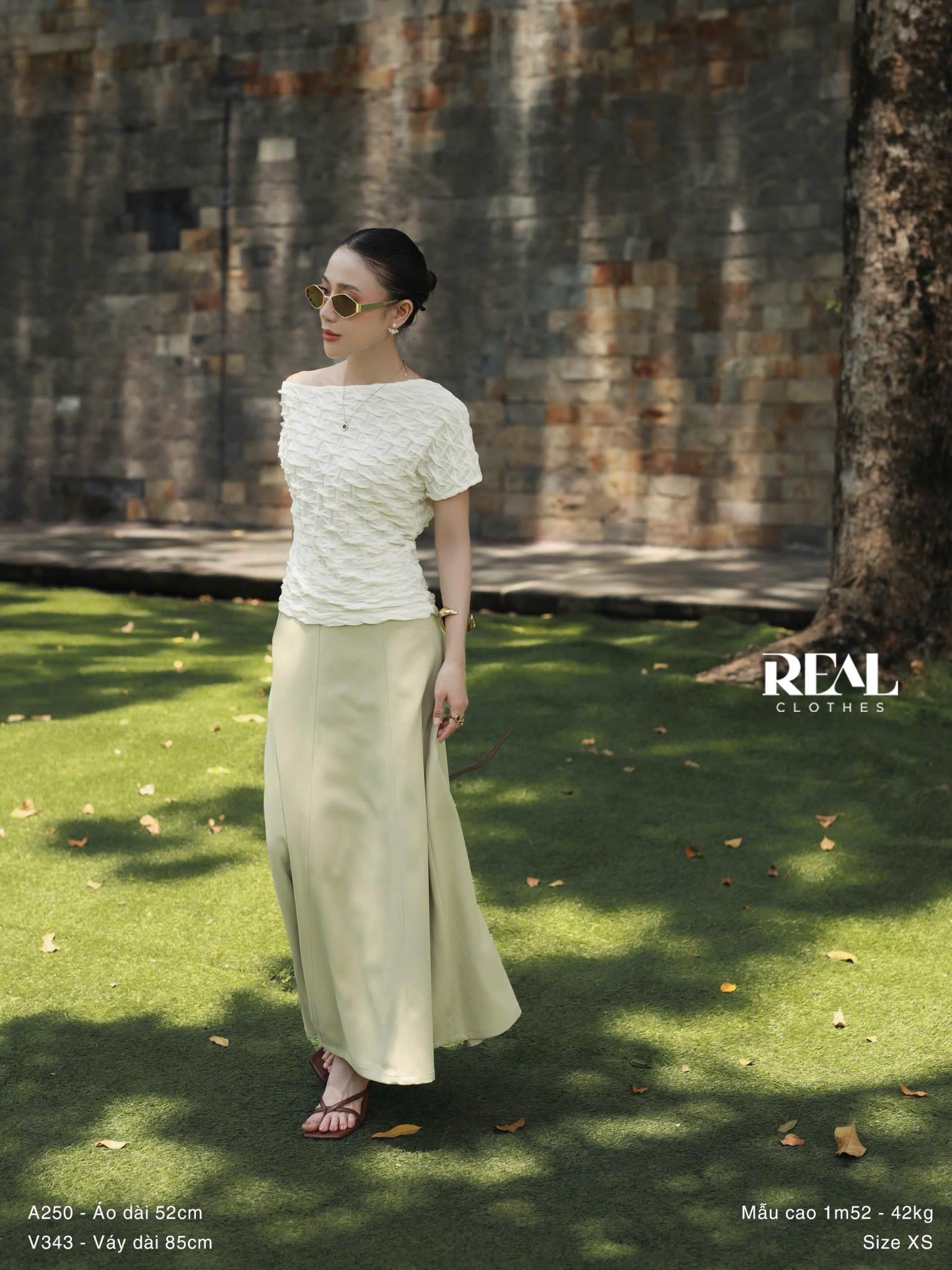 Áo lệch vai trắng SALE