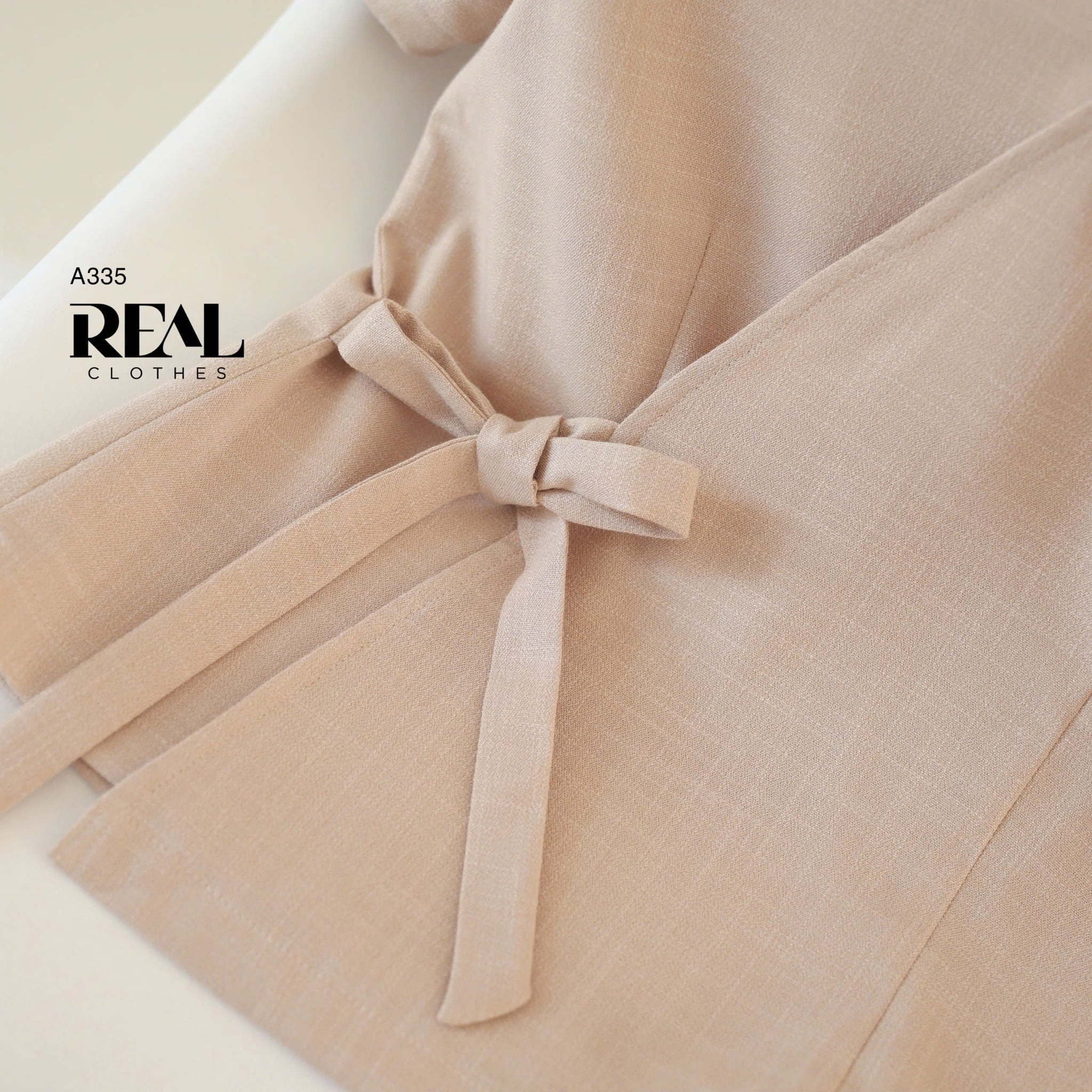 Áo chéo linen bạc xỉu SALE