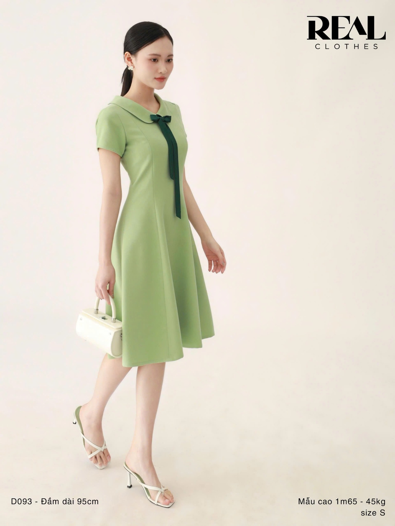 Đầm 8 mảnh cổ lá sen mint