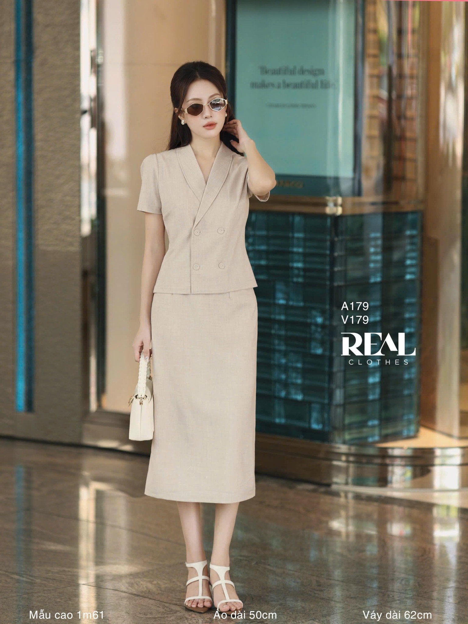 Váy Japan dài kem gân