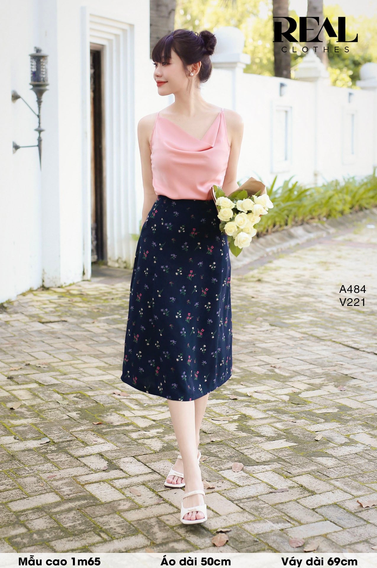 Áo cổ đổ SALE - size XS