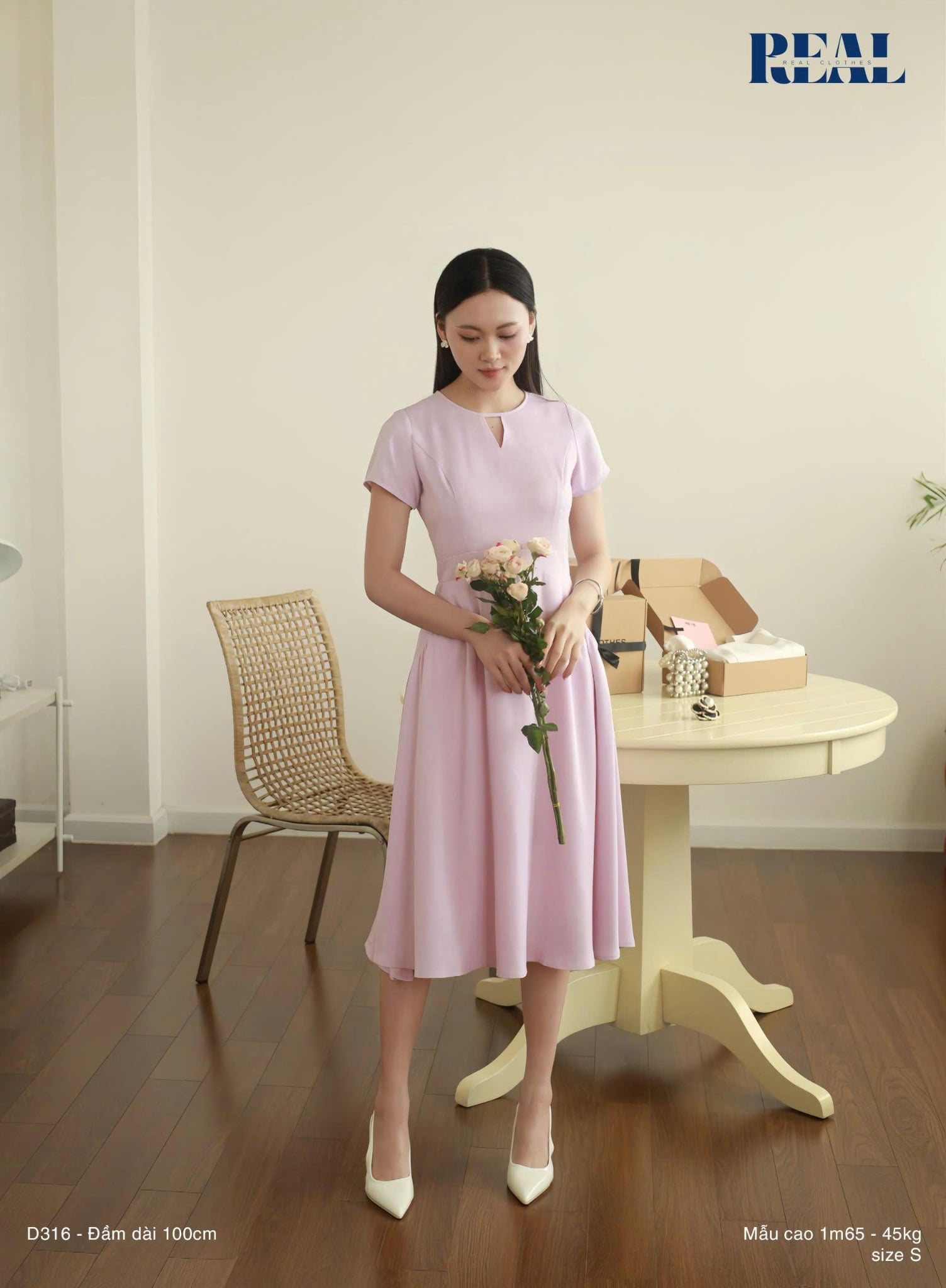 Đầm cổ tròn cách điệu hồng tím