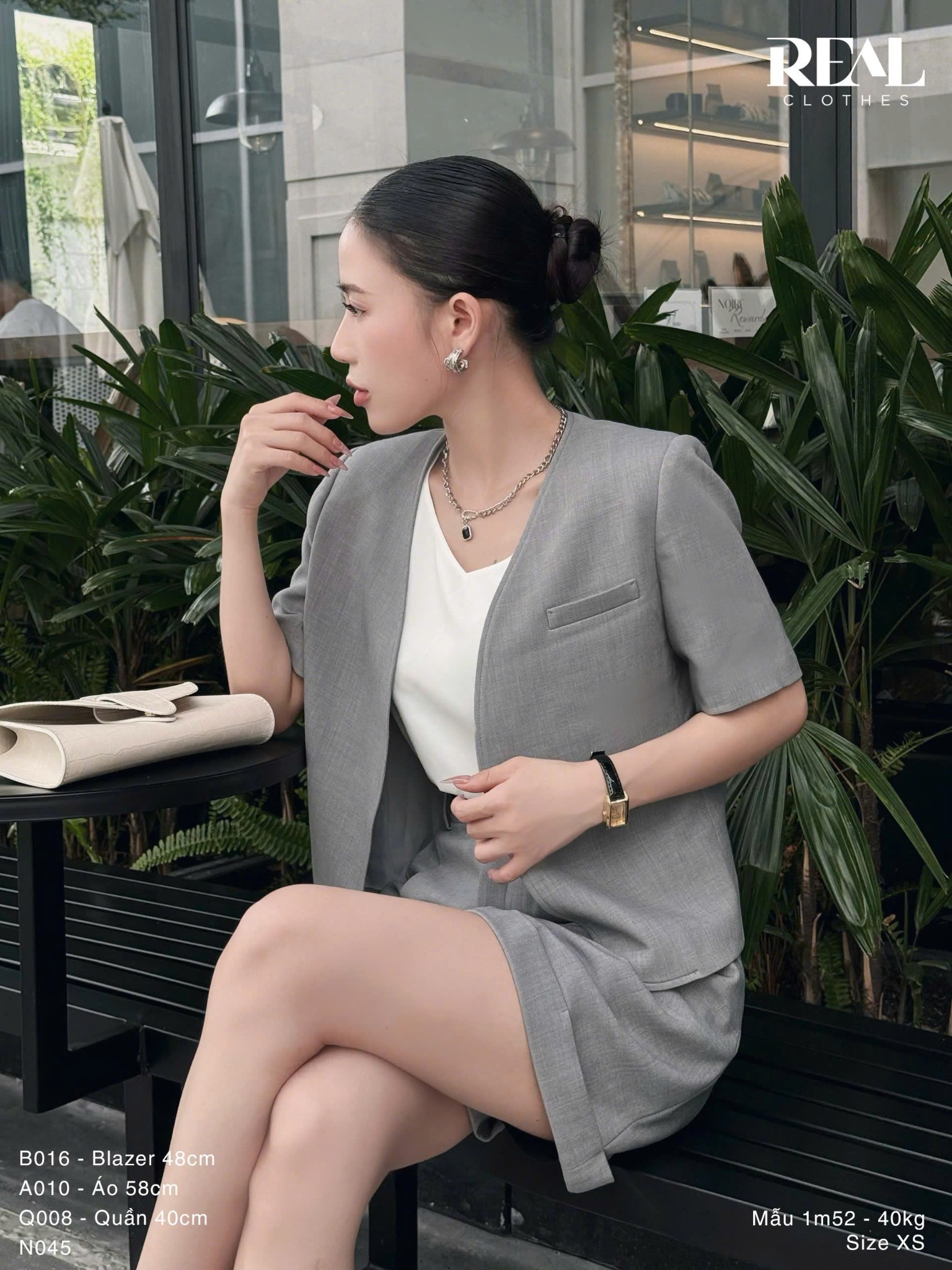 Quần short lật lai xám