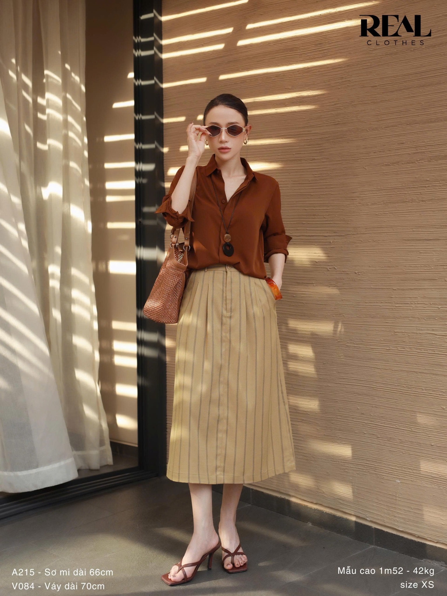 Sơ mi cổ mềm nâu