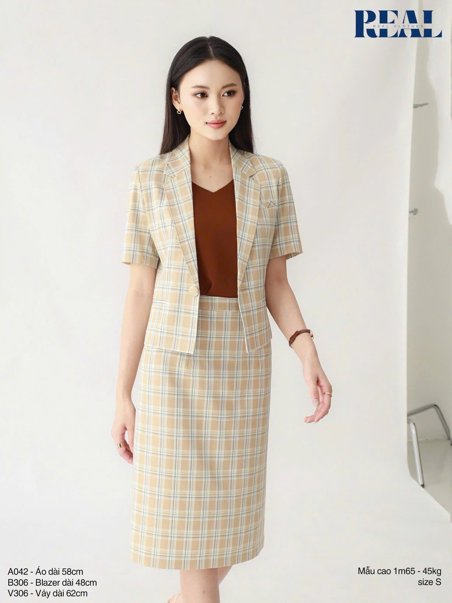 Váy Japan caro vàng