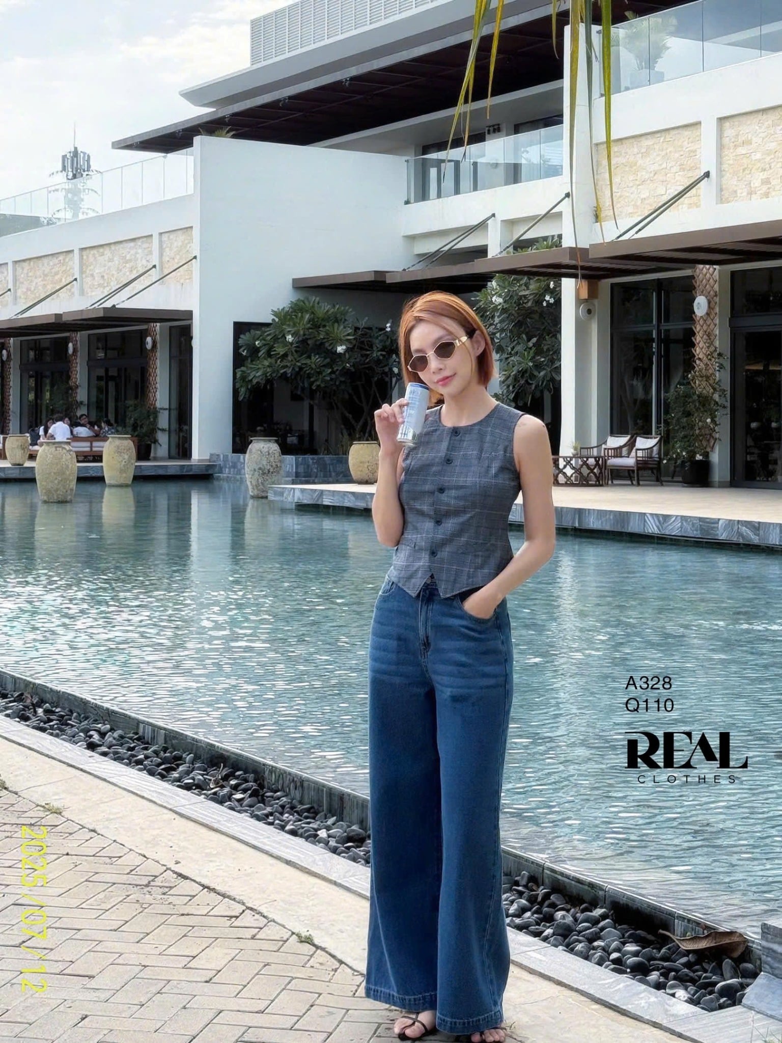 Quần Jeans suông xanh