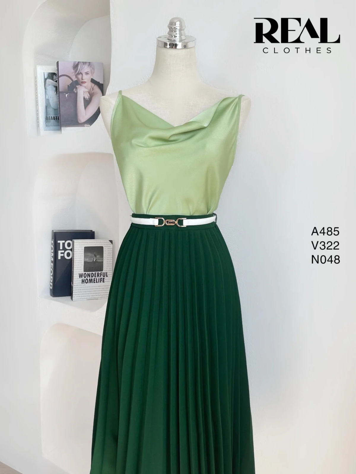 Áo cổ đổ SALE - size XS