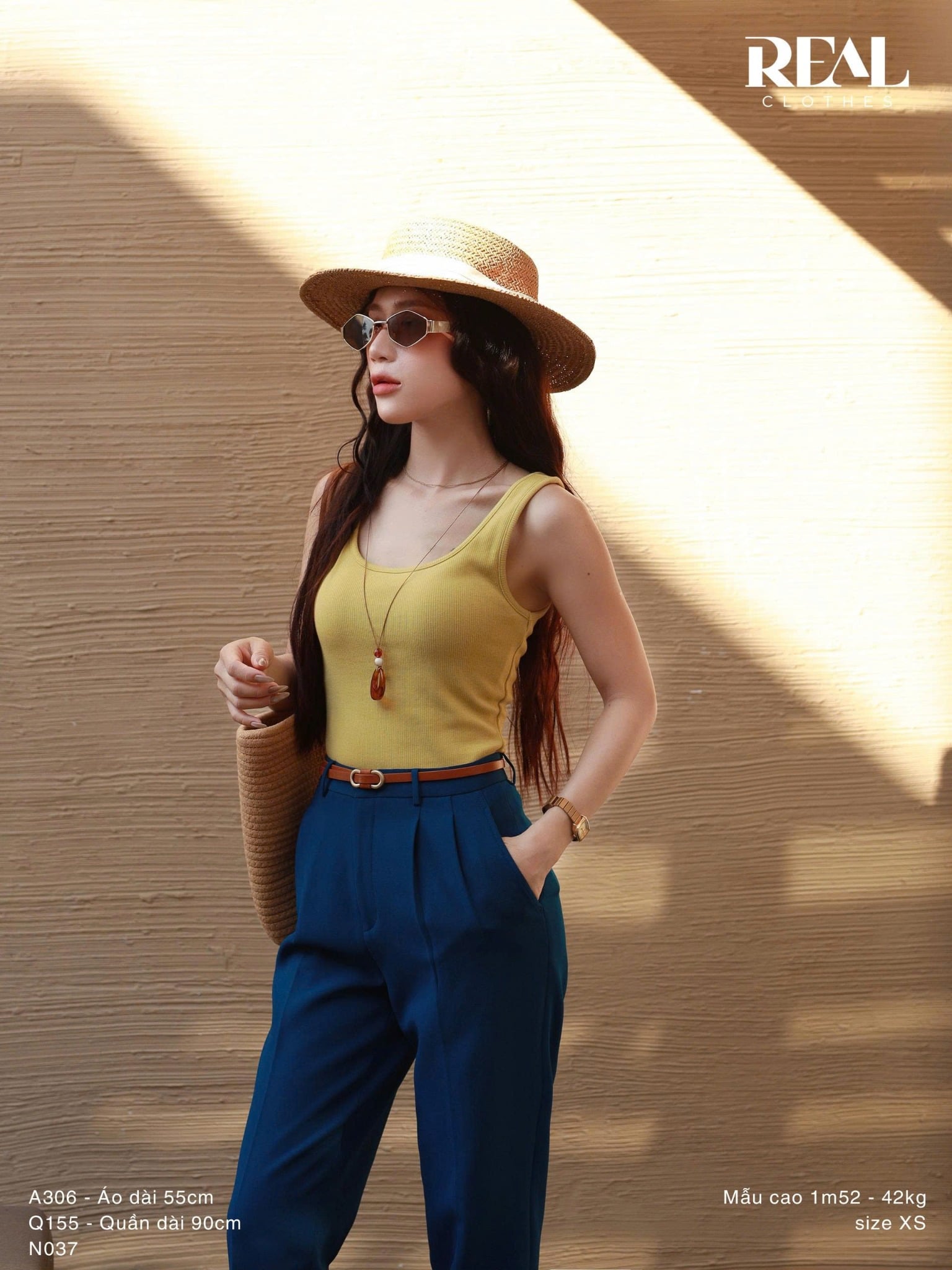 Áo tank top cổ U SALE