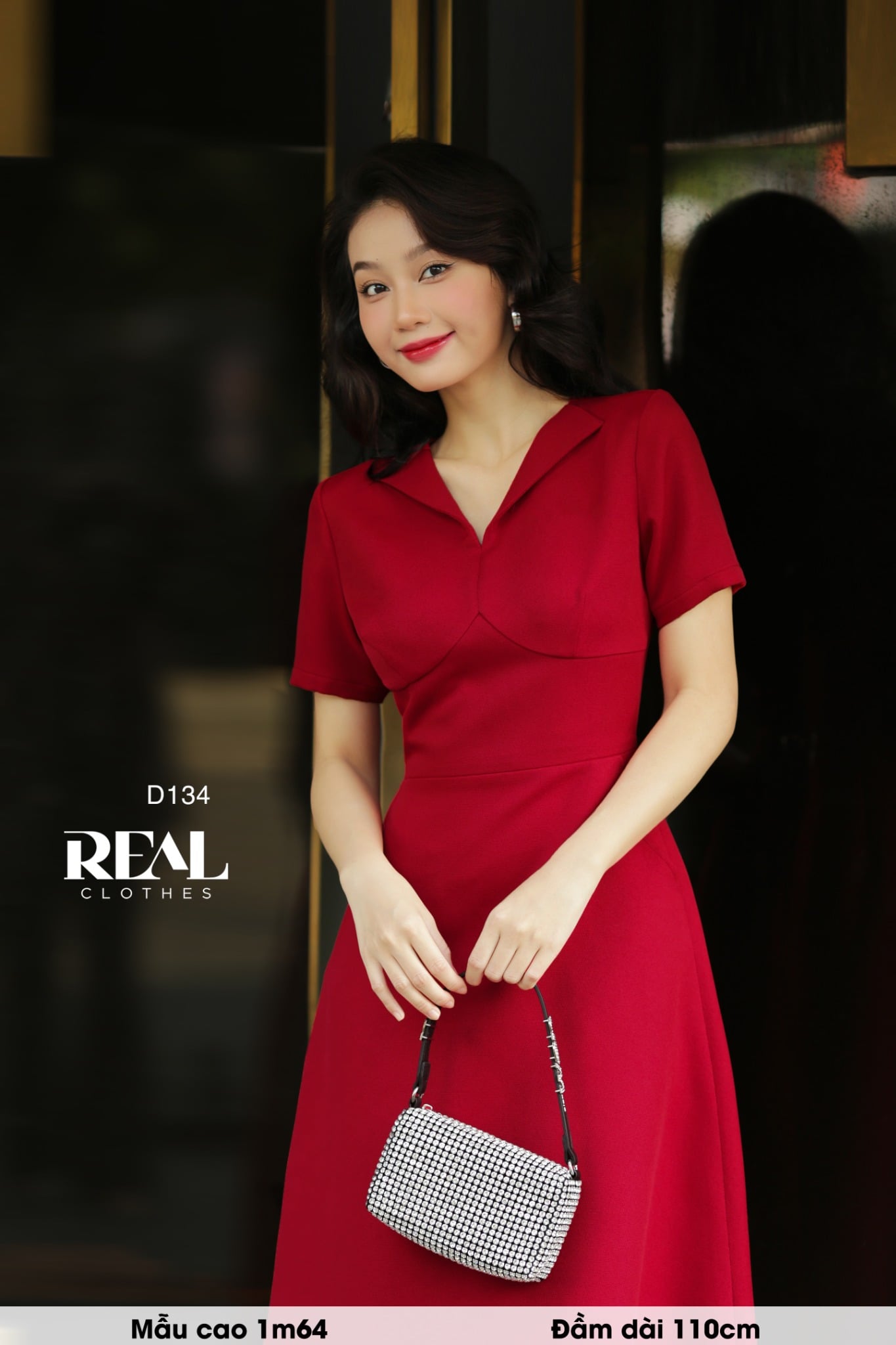 Đầm cúp ngực midi