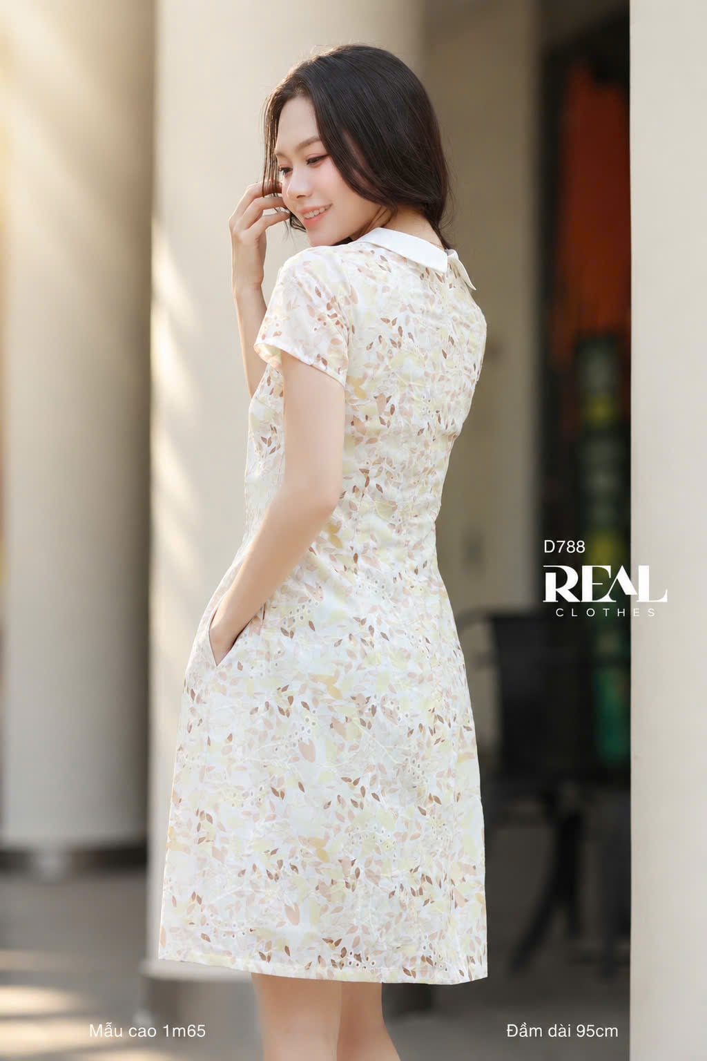 Đầm suông tay đủ cổ lá sen vàng