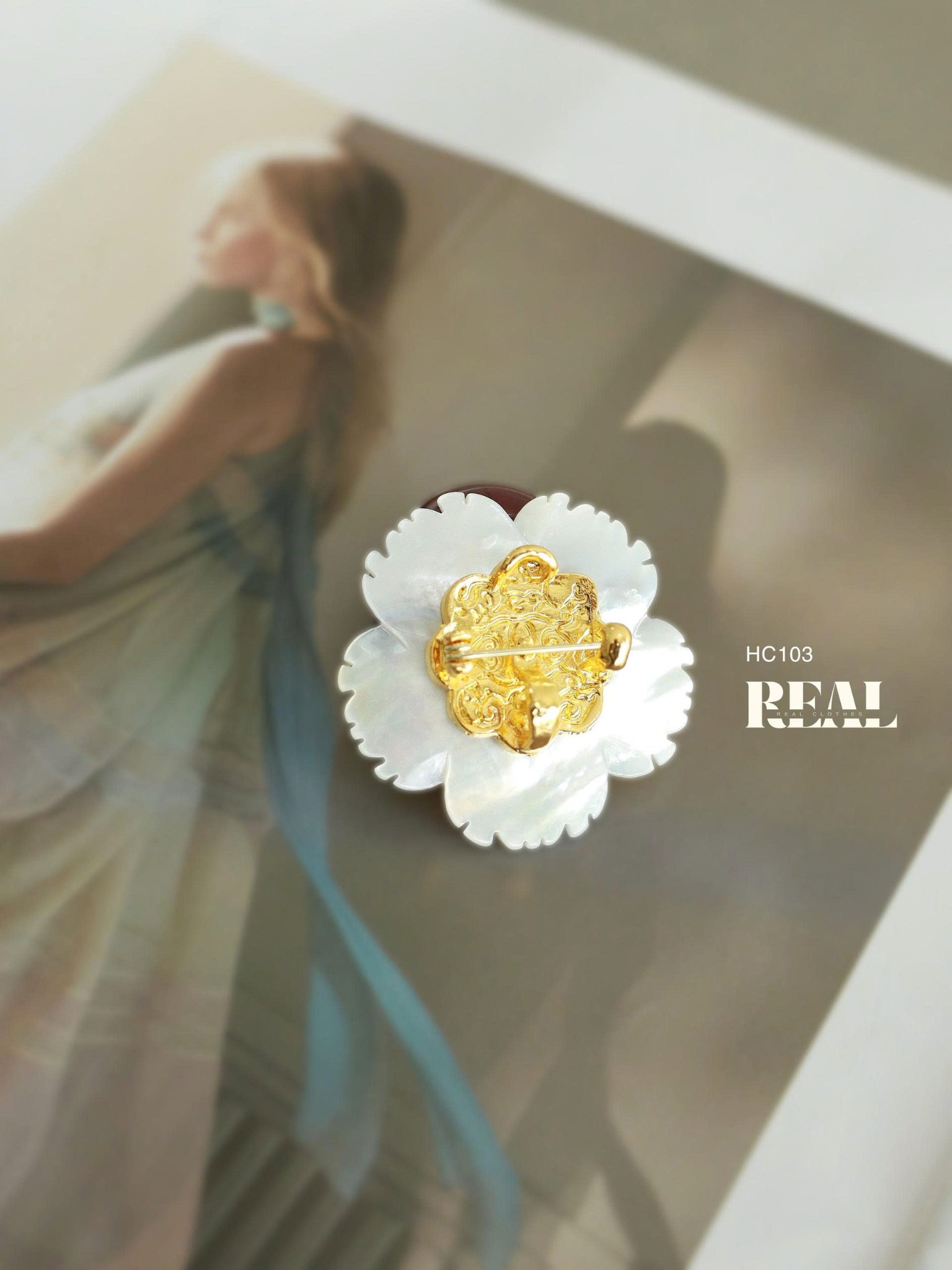 Cài áo Premium hoa mai