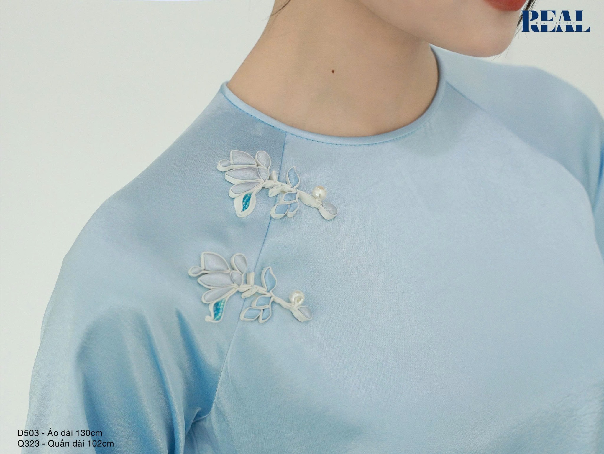 Áo dài 2 tà Xuân Thì