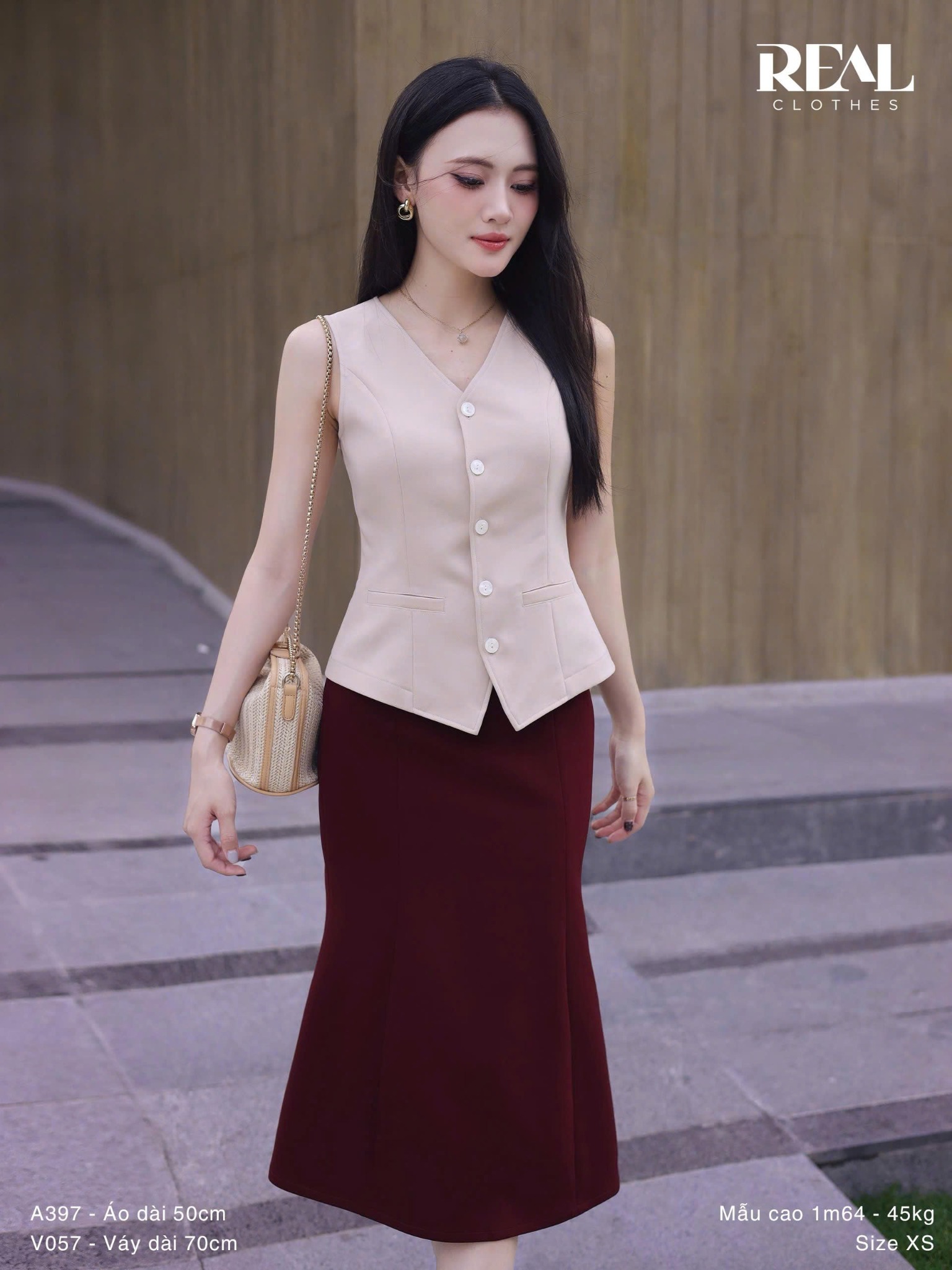 Váy 8 mảnh đổ đô