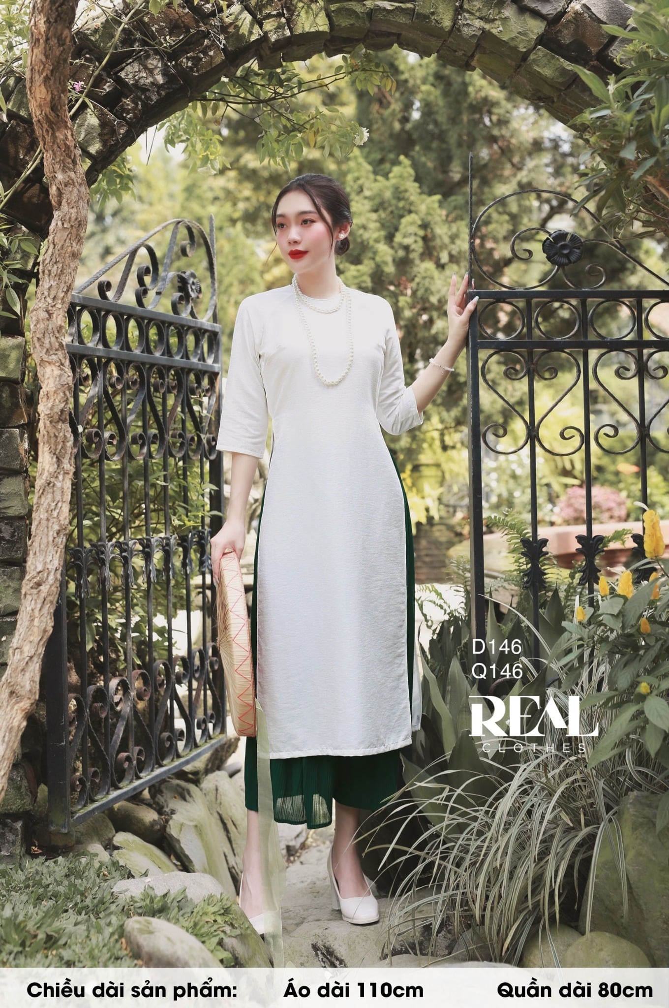 Áo dài cách tân trơn