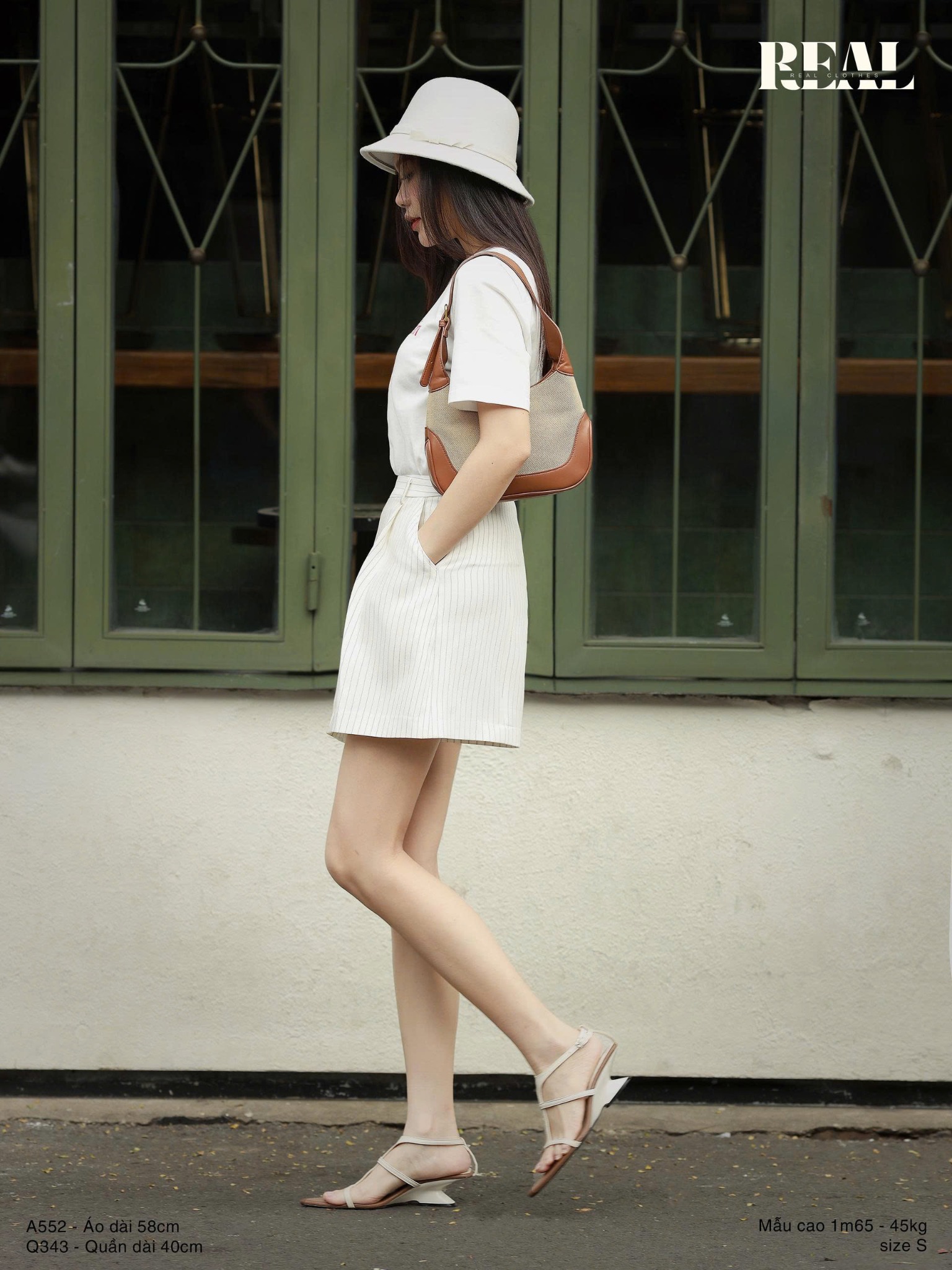 Áo thun cotton GIÀU TÌNH CẢM trắng SALE