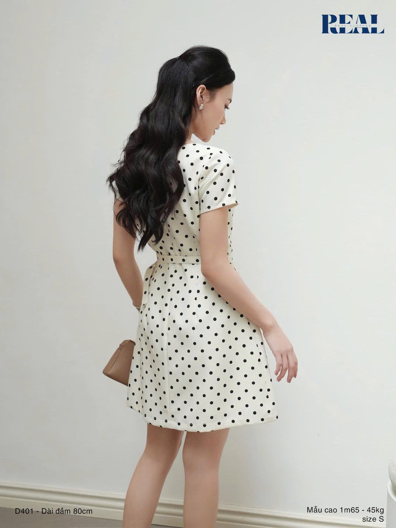 Đầm Lisa chấm bi kem