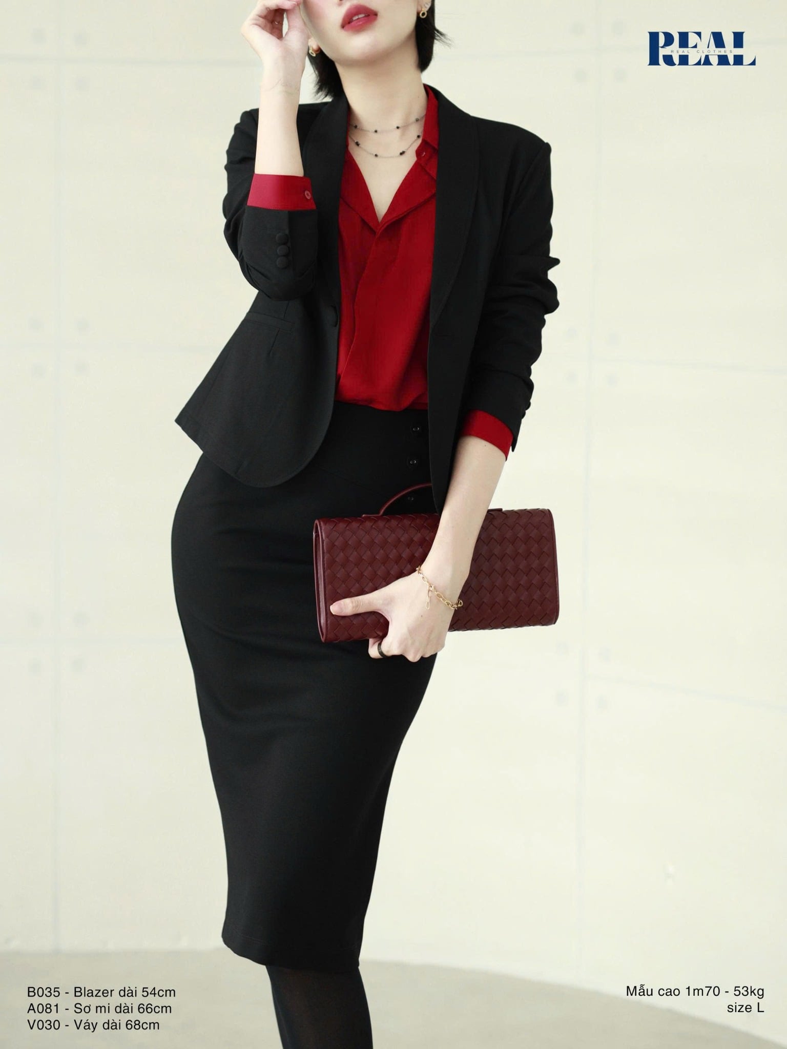 Bút chì thun tôn eo đen