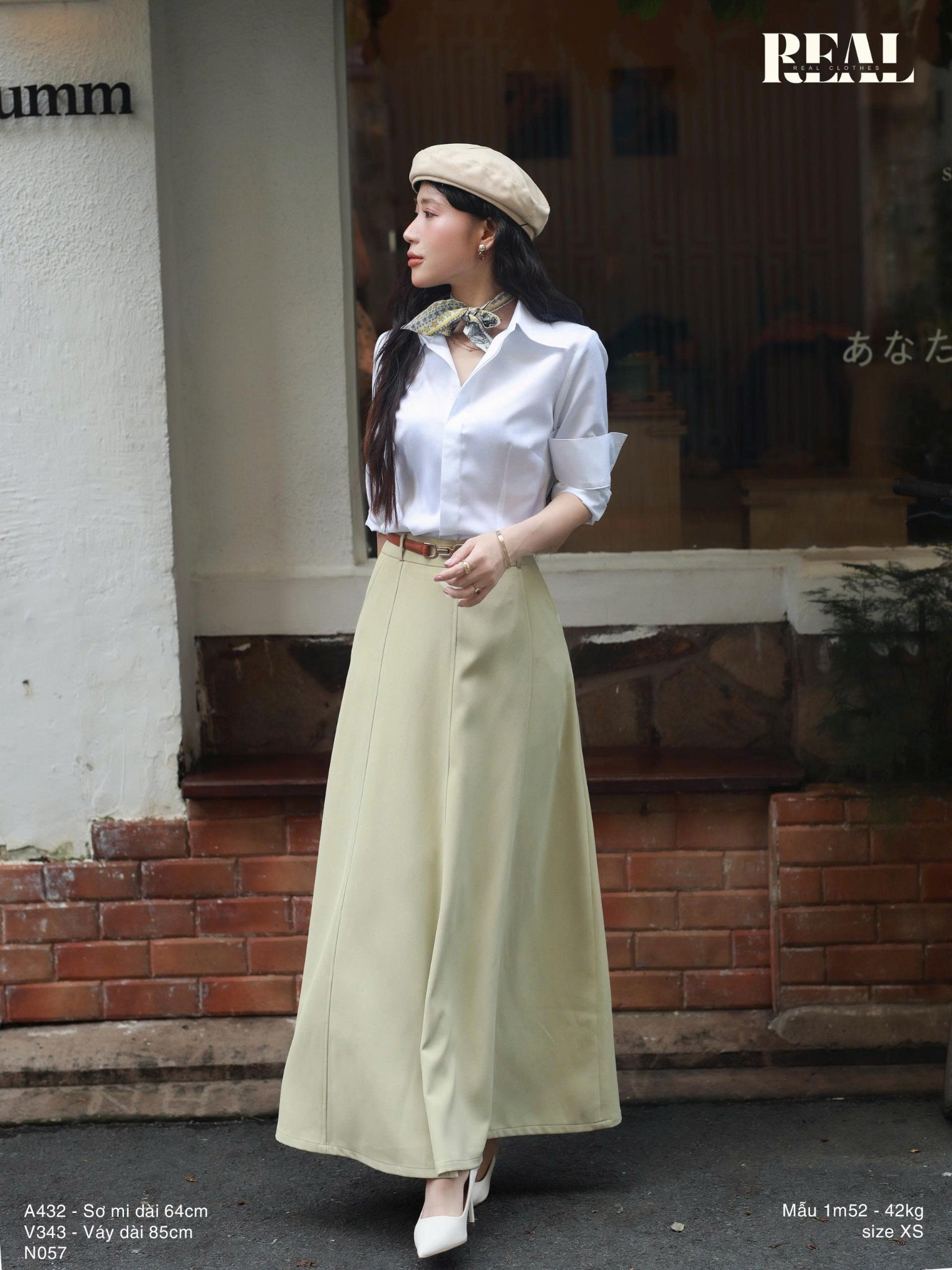 Sơ mi chít eo sọc tăm trắng