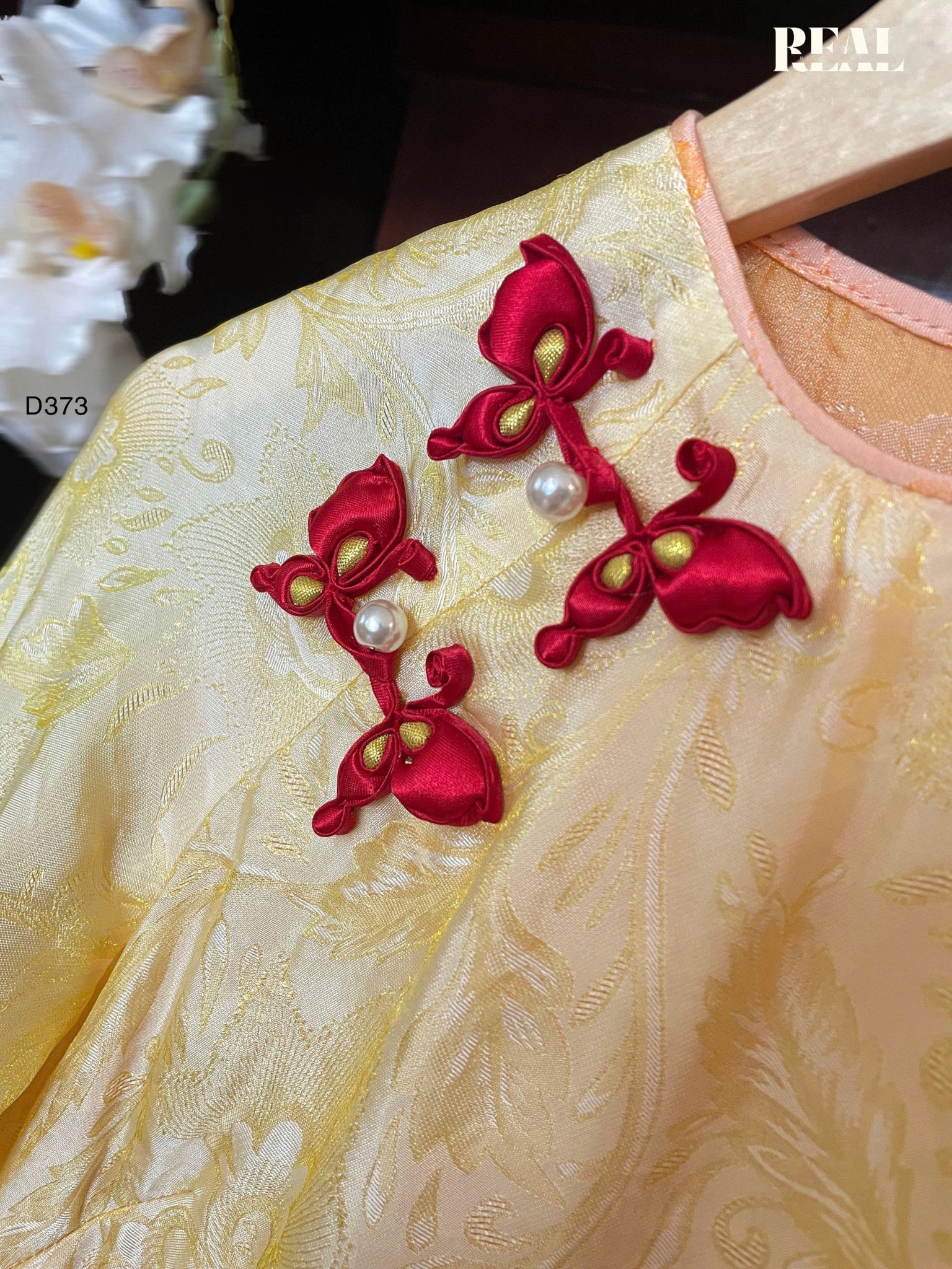 Áo dài 2 tà Lụa Là