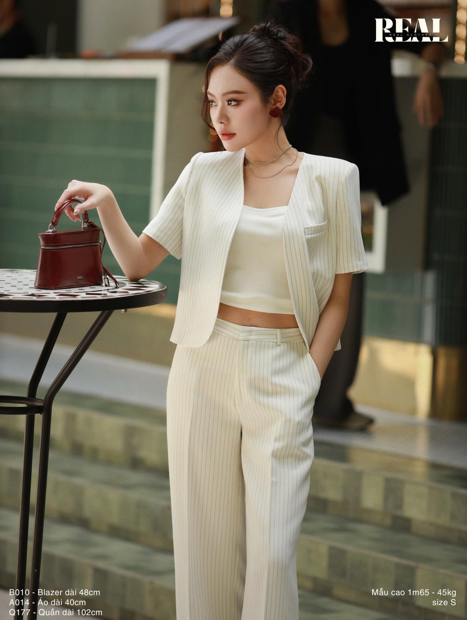 Quần suông Paris sọc trắng