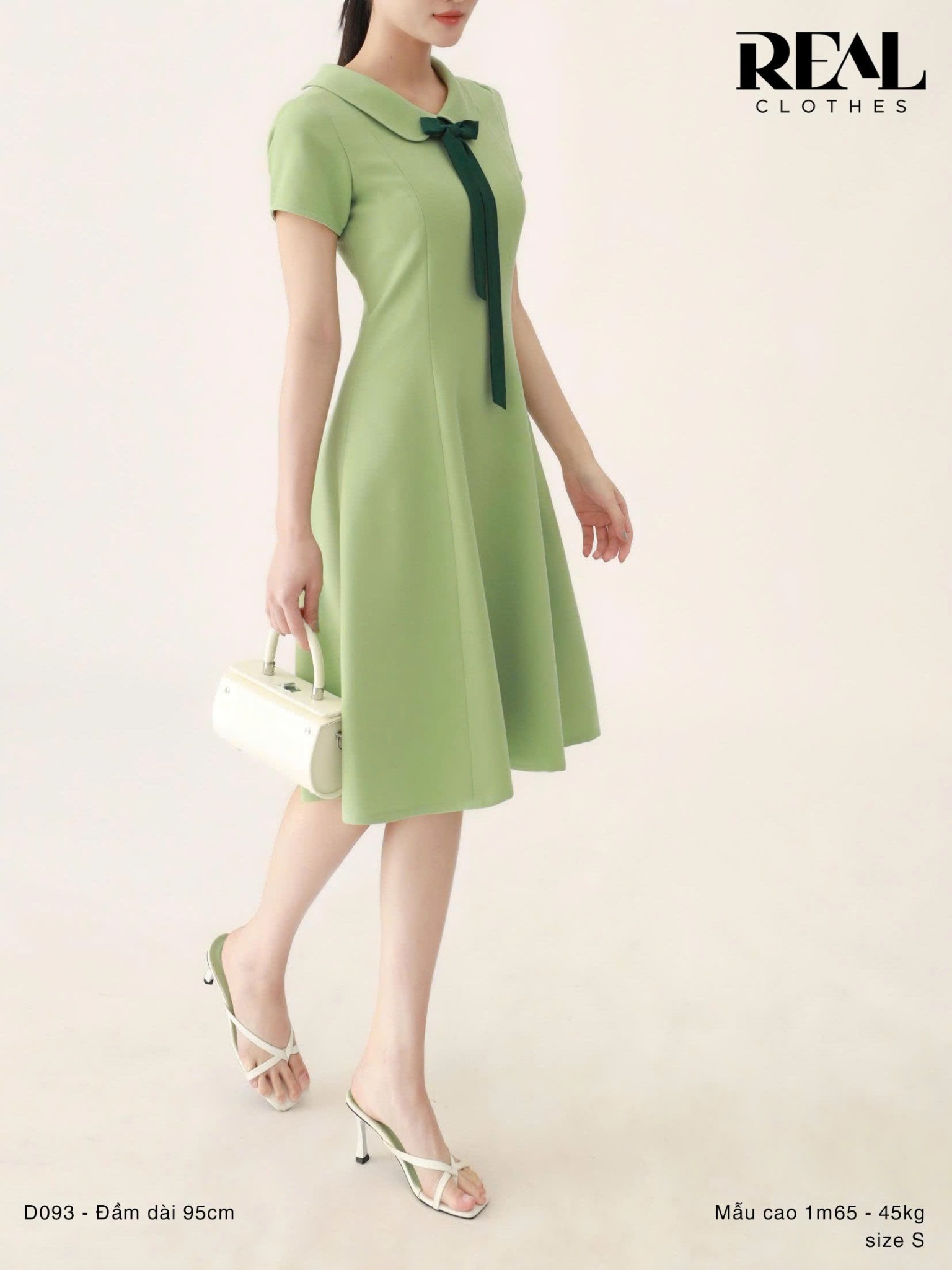 Đầm 8 mảnh cổ lá sen mint