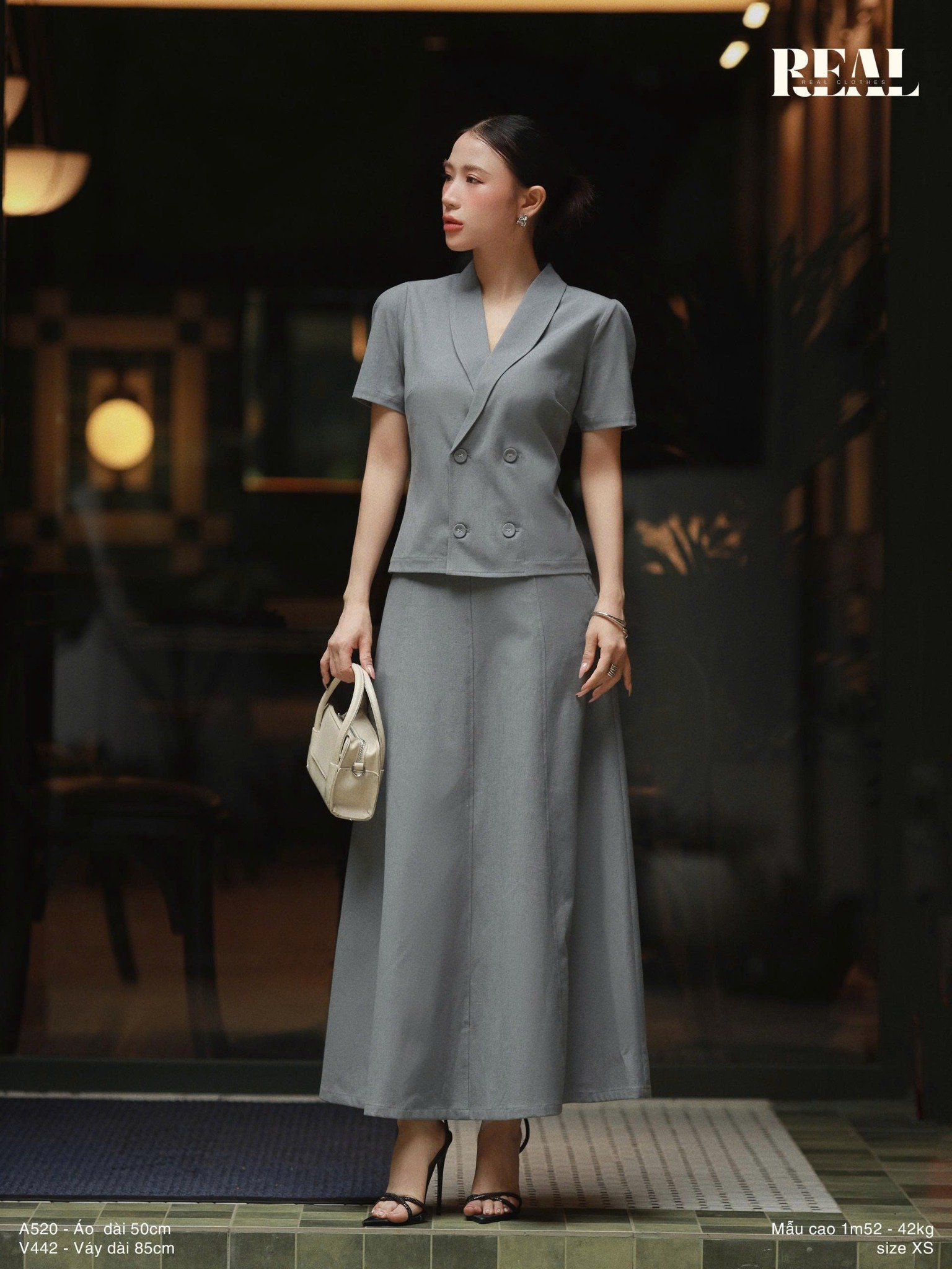 Áo Emma xám nhạt