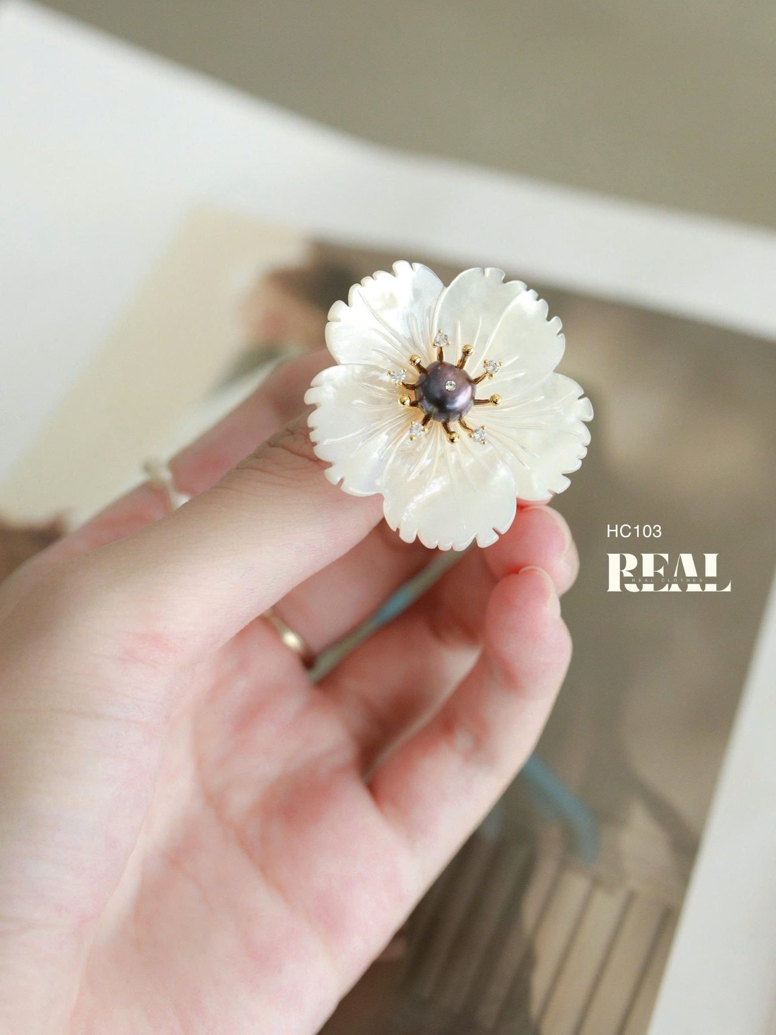  Cài áo Premium hoa mai 