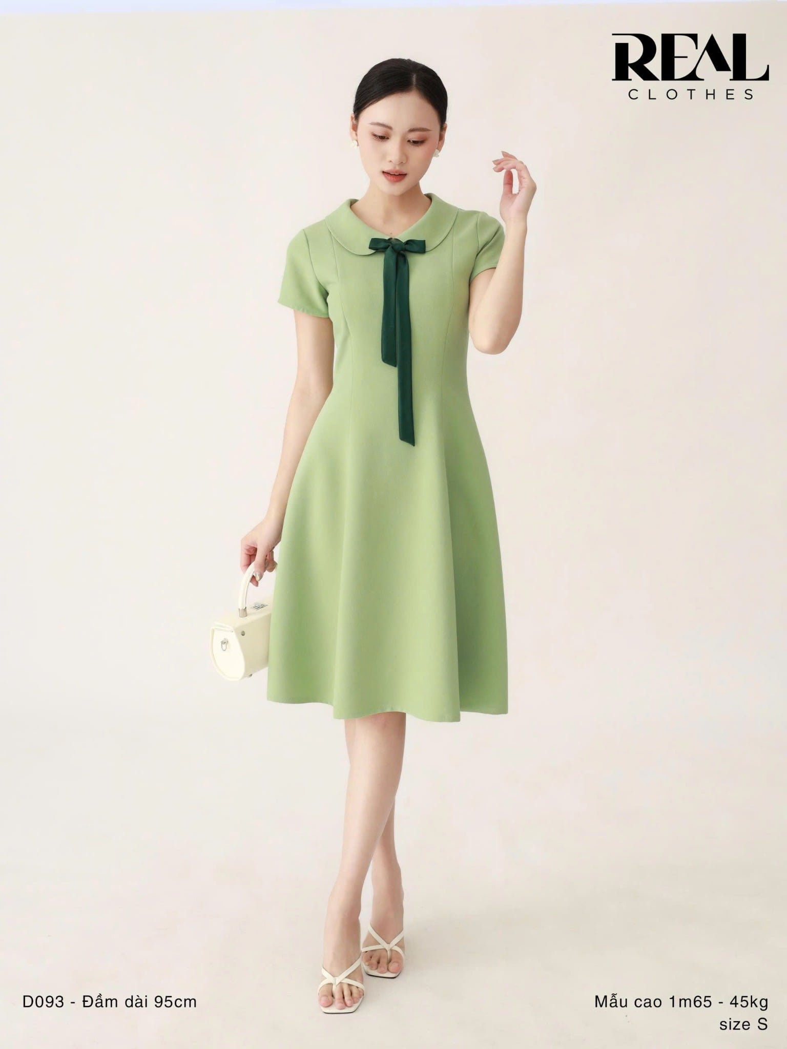 Đầm 8 mảnh cổ lá sen mint