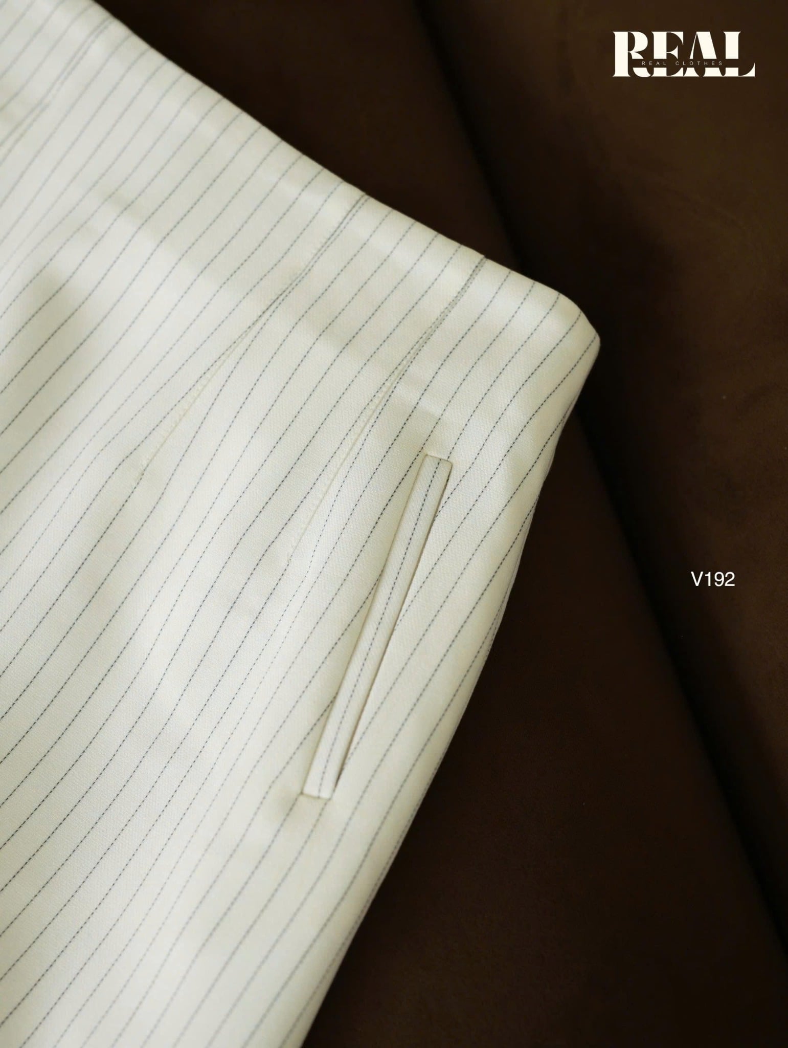 Váy Tokyo midi sọc trắng