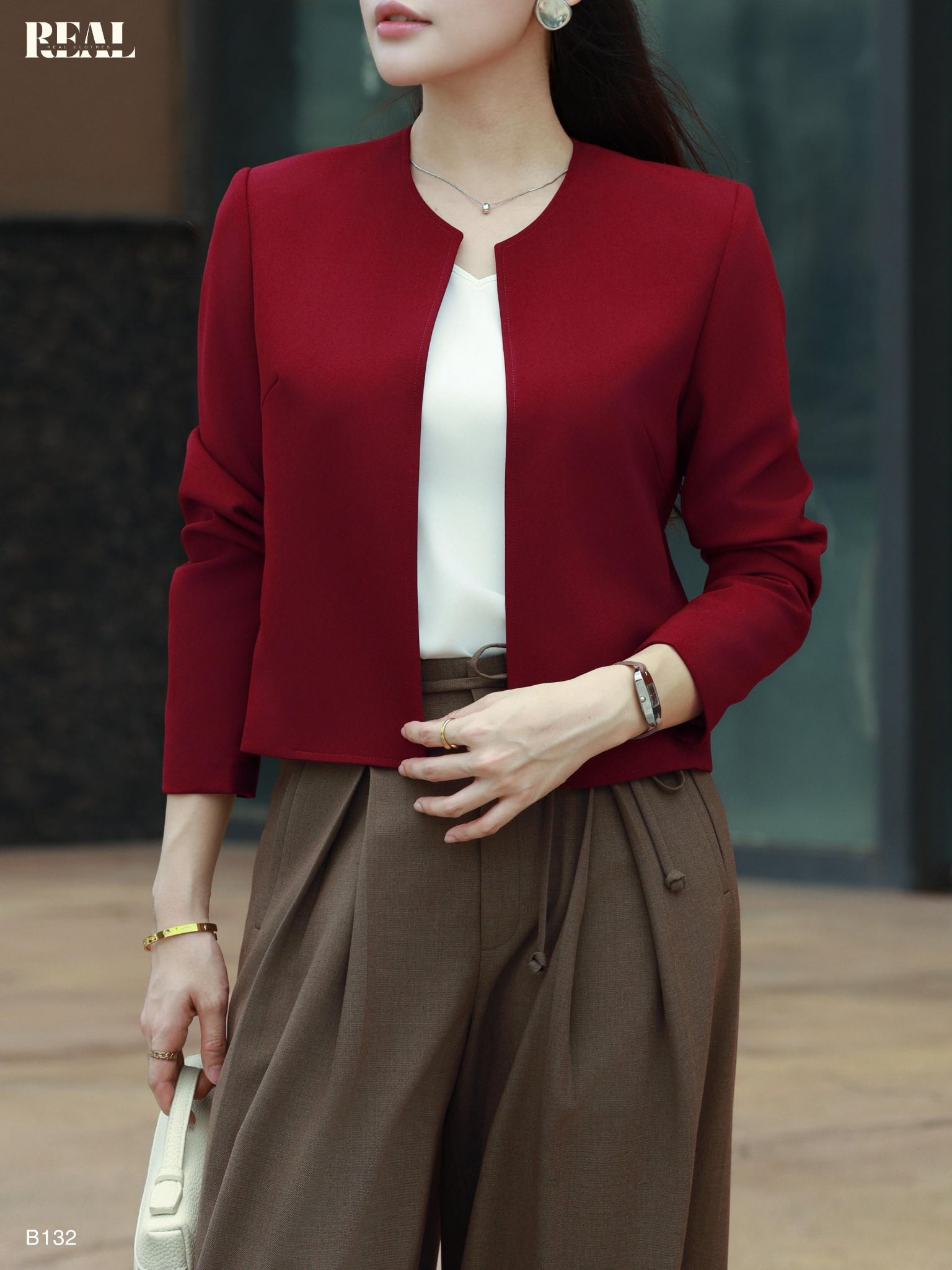  Blazer cổ tròn 