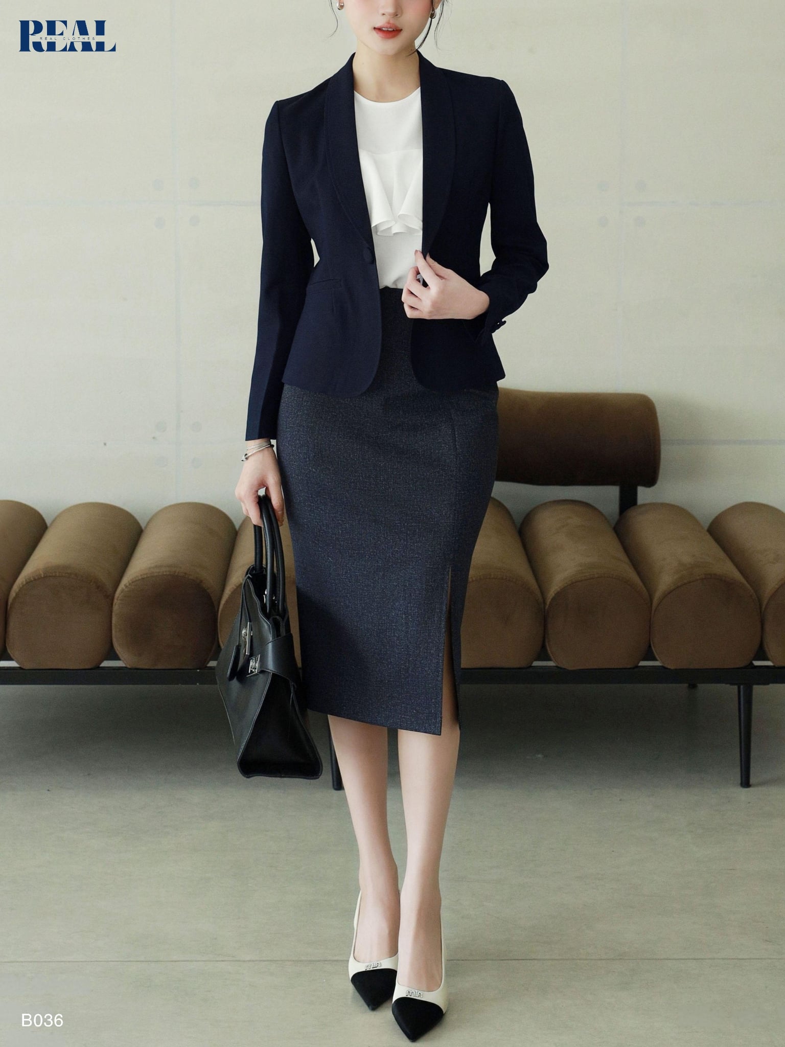 Blazer ngắn tay dài
