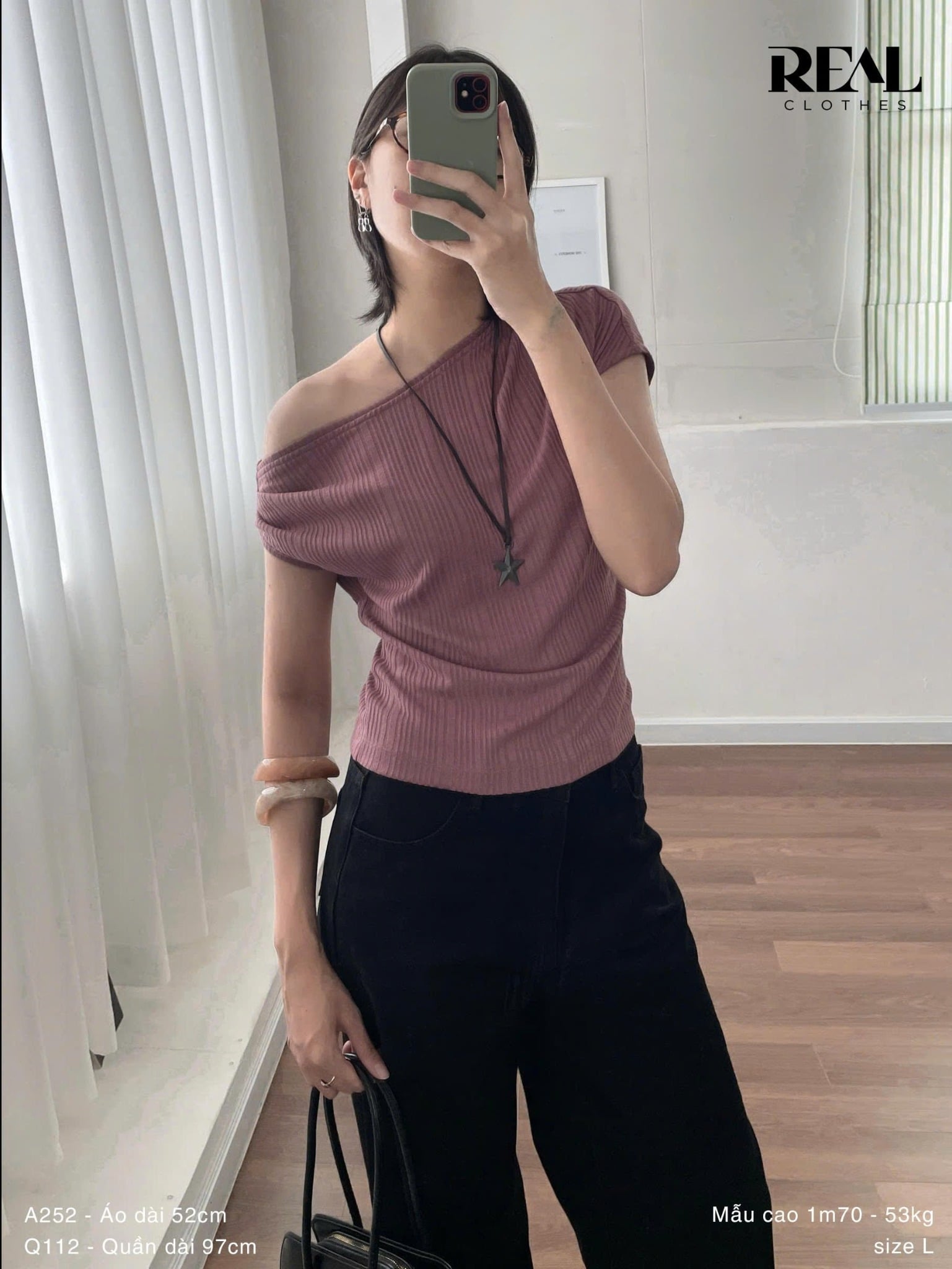 Áo lệch vai hồng ruốc SALE