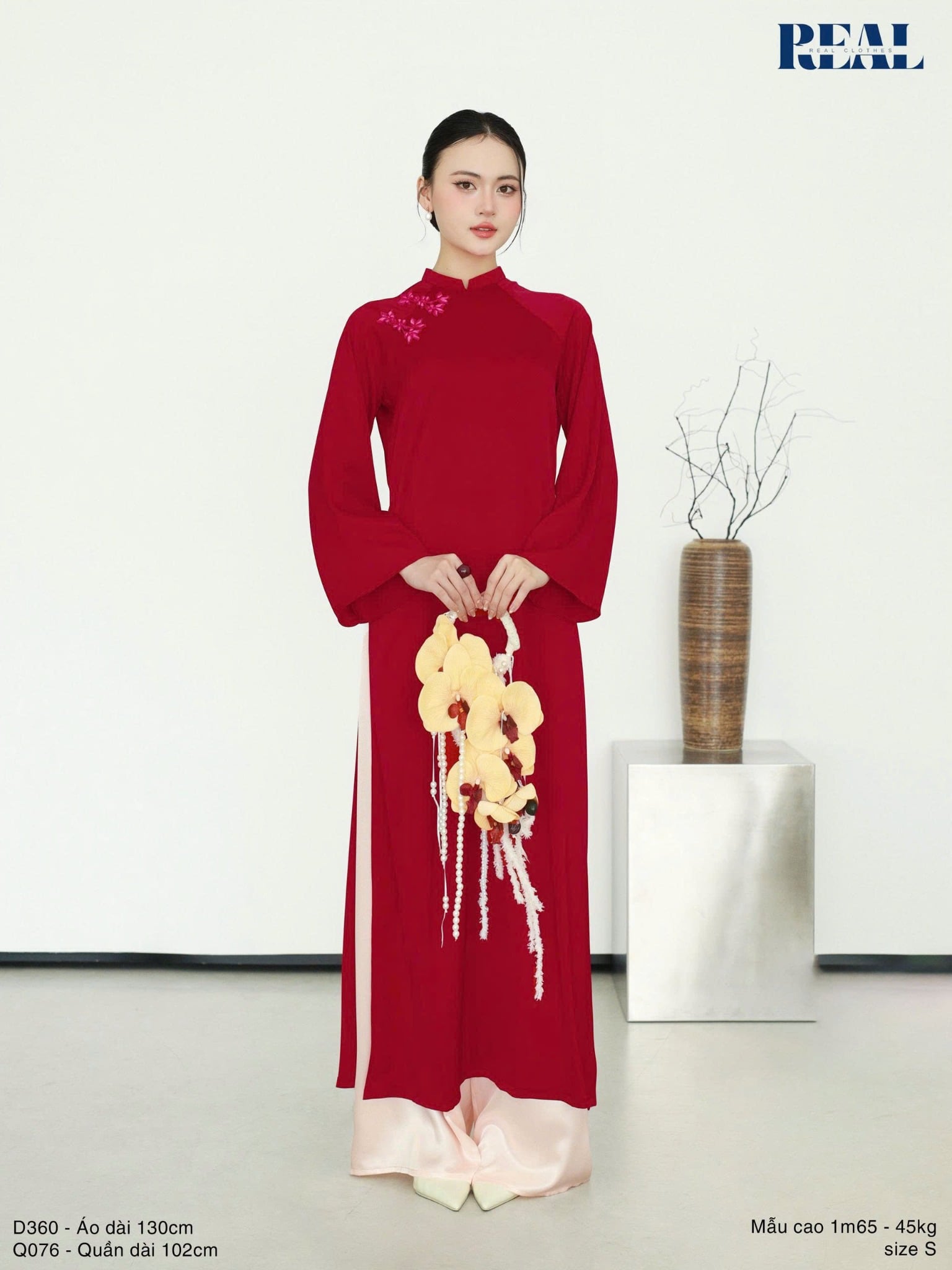  Áo dài cách tân Đoàn Viên 