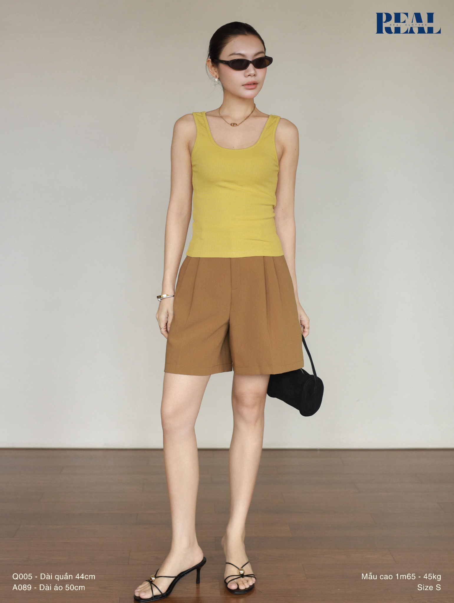 Áo tank top cổ U SALE