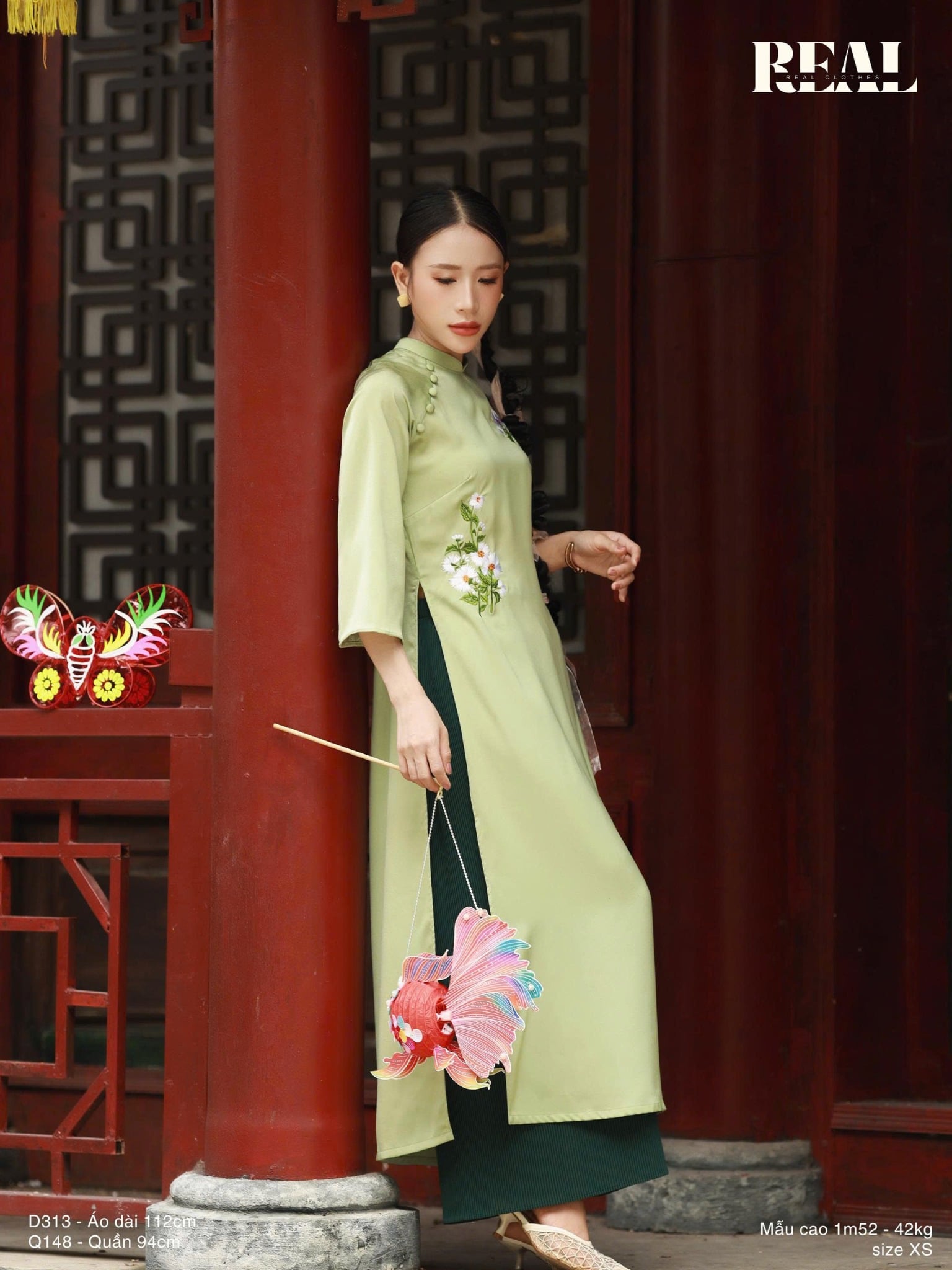 Áo dài cách tân Vivi xanh lá hoa