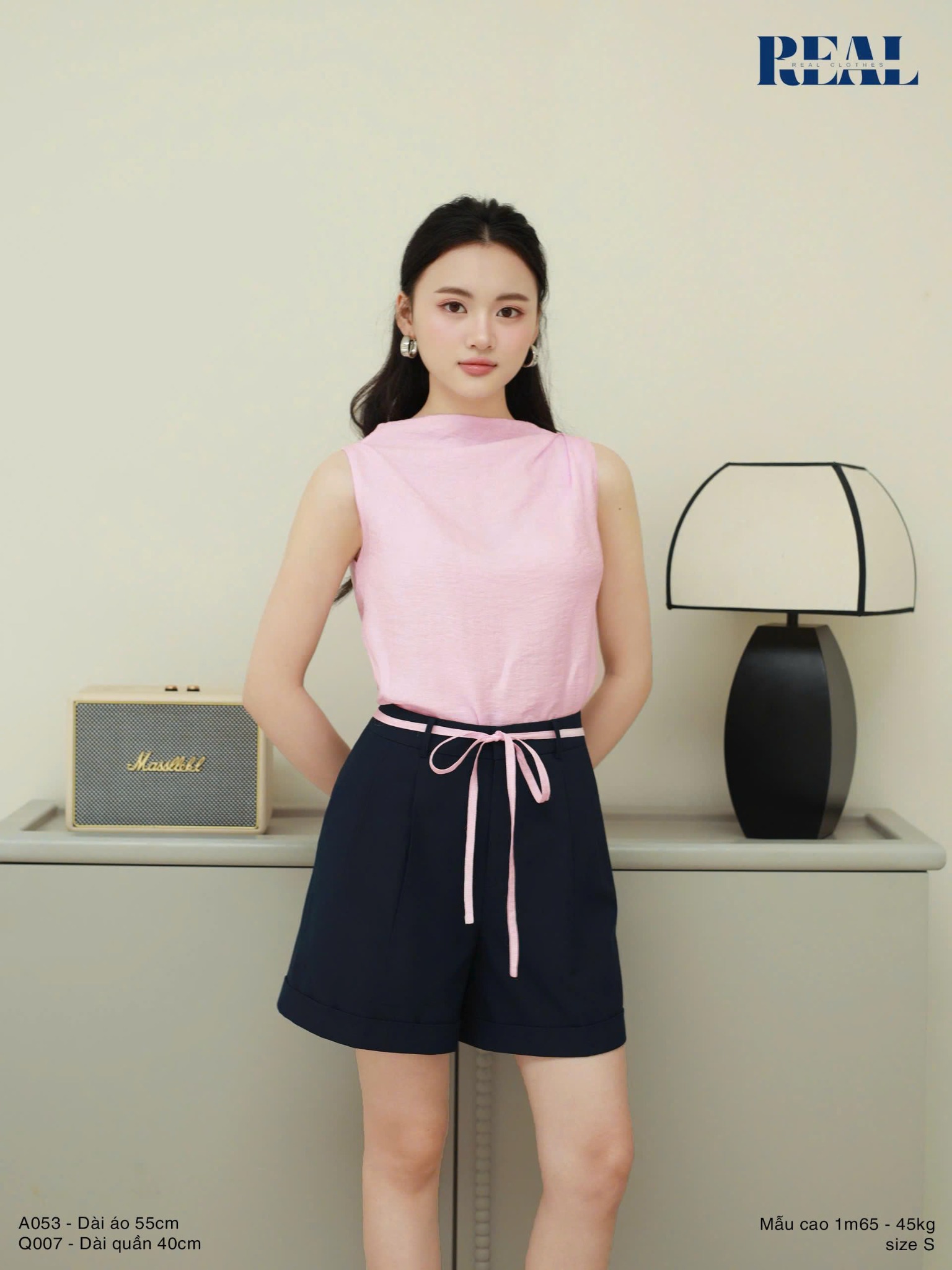 Quần short lật lai xanh đen