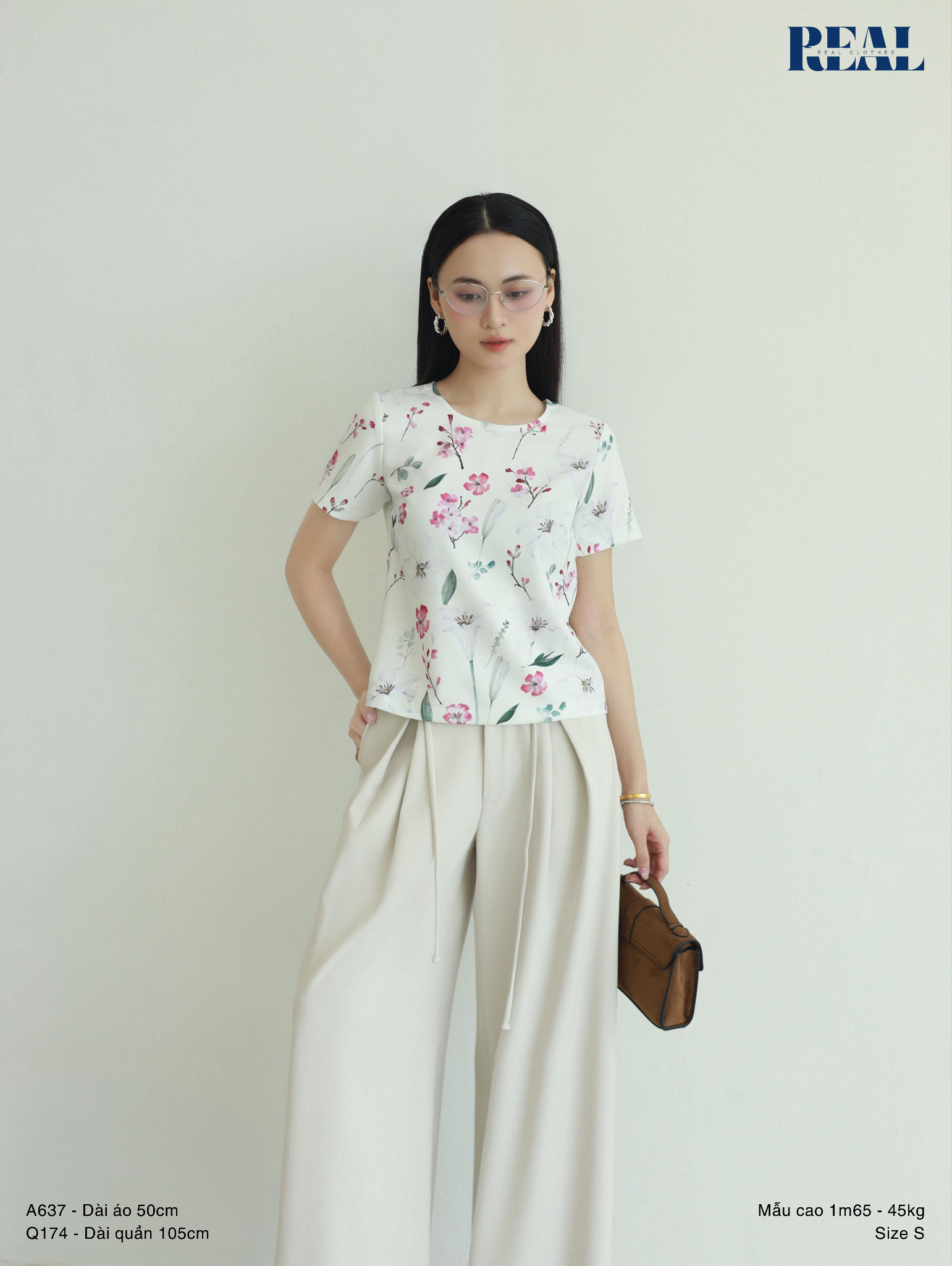  Áo croptop họa tiết 