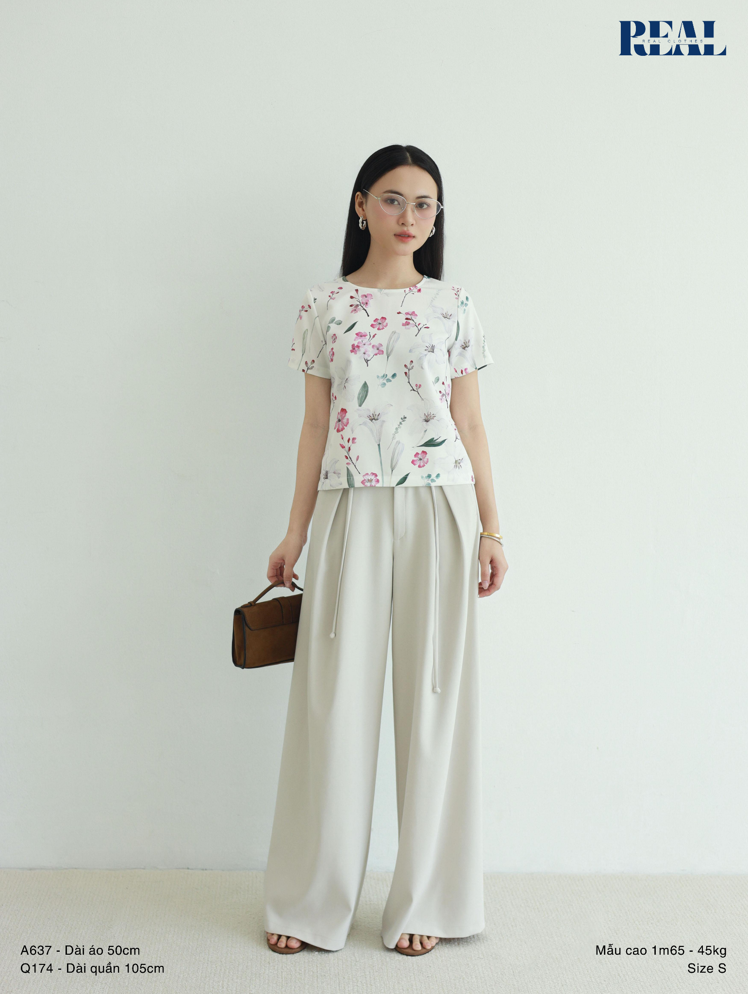 Áo croptop họa tiết