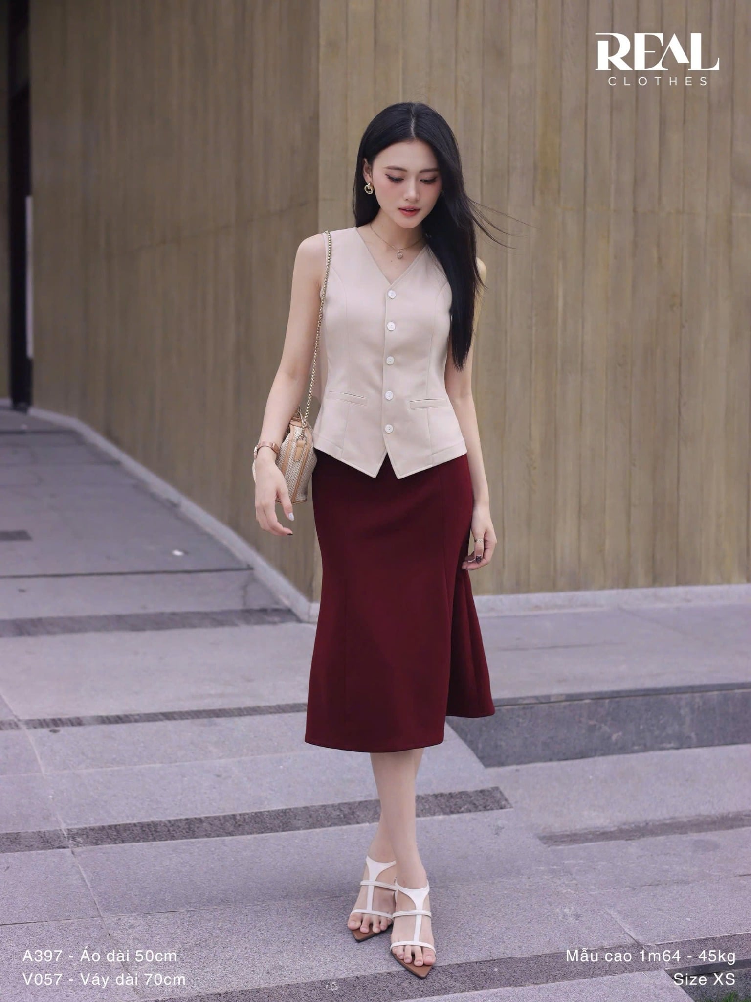 Váy 8 mảnh đổ đô