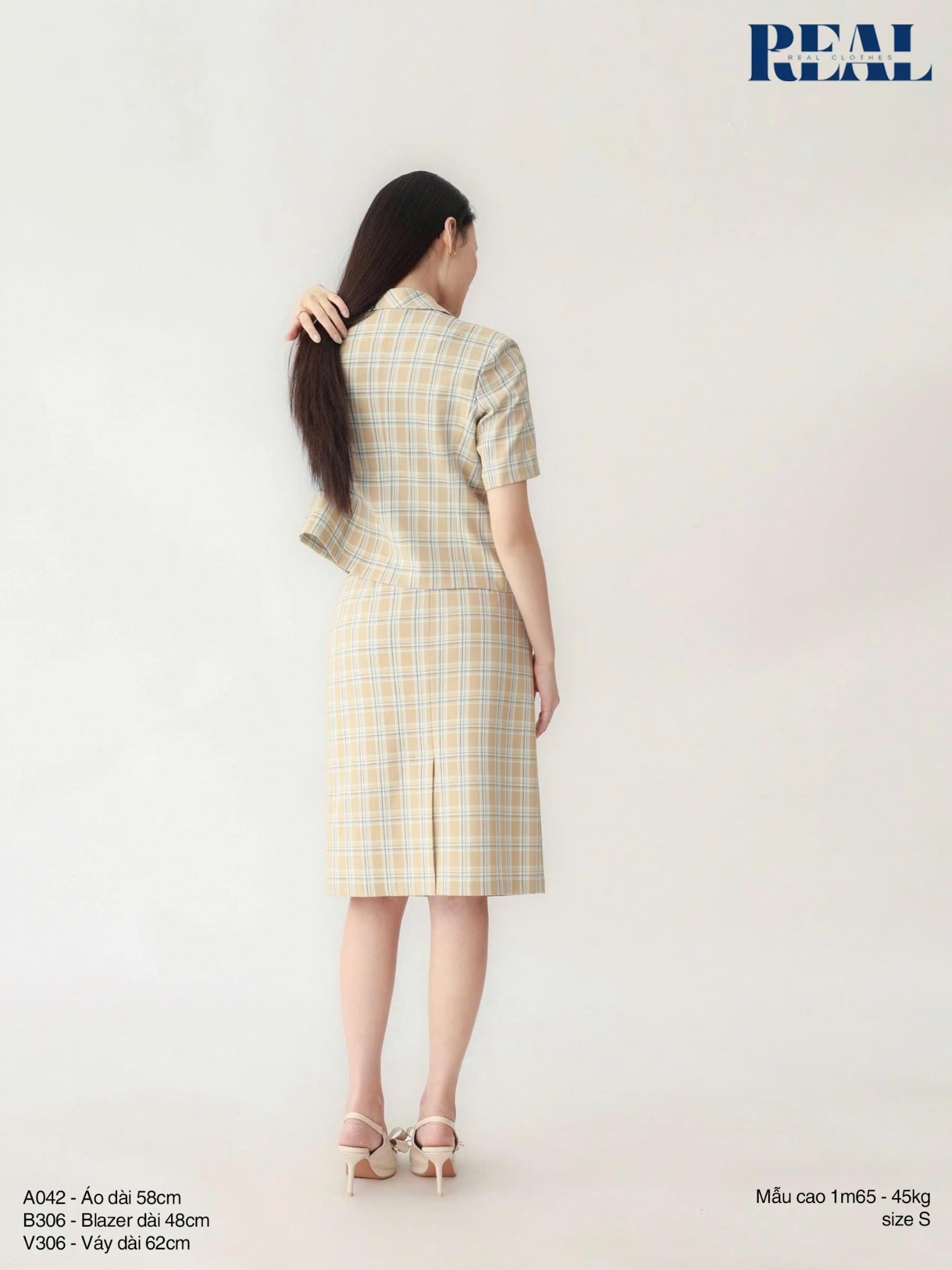 Blazer tay ngắn caro vàng