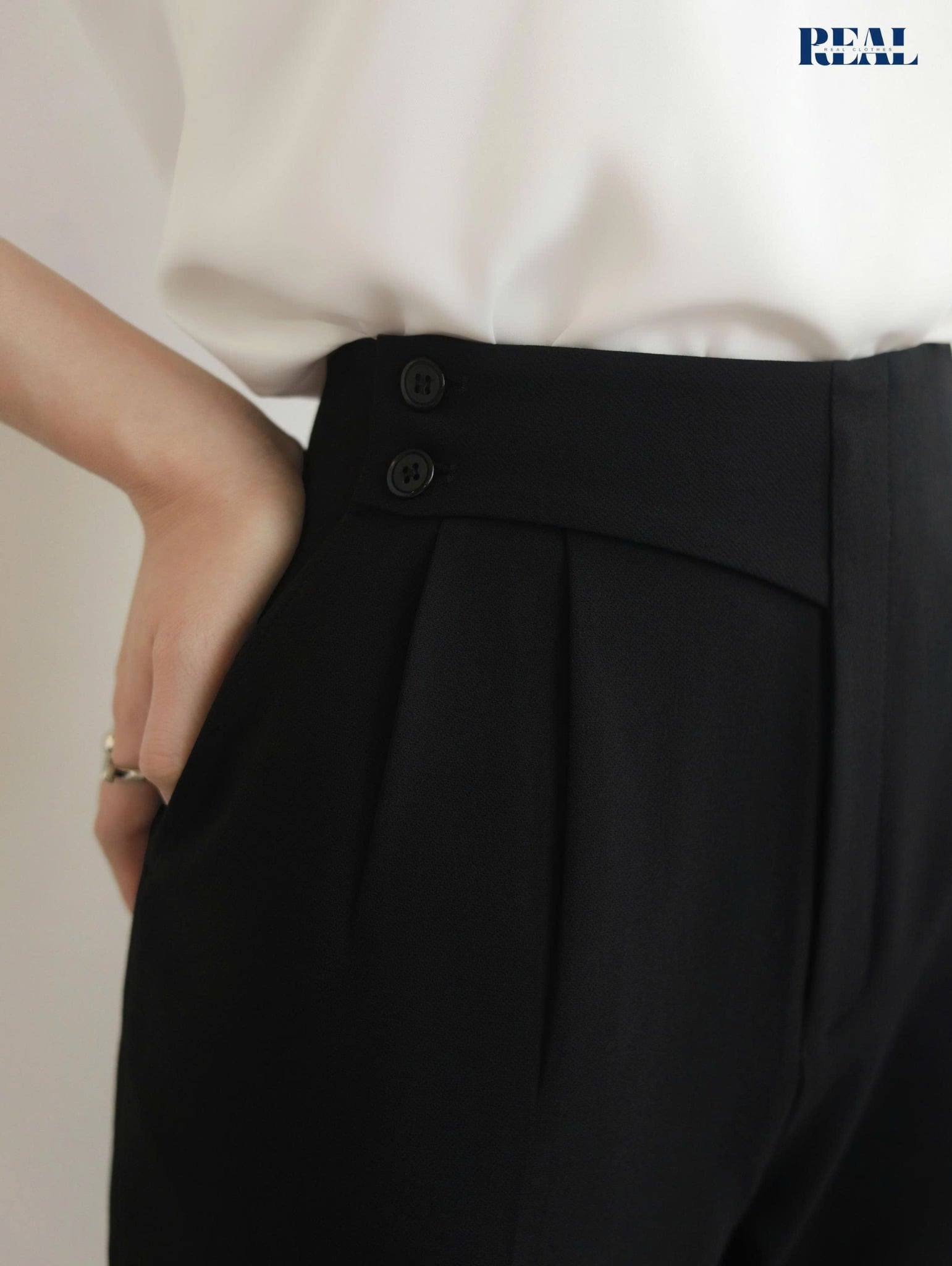 Sơ mi Paris trắng