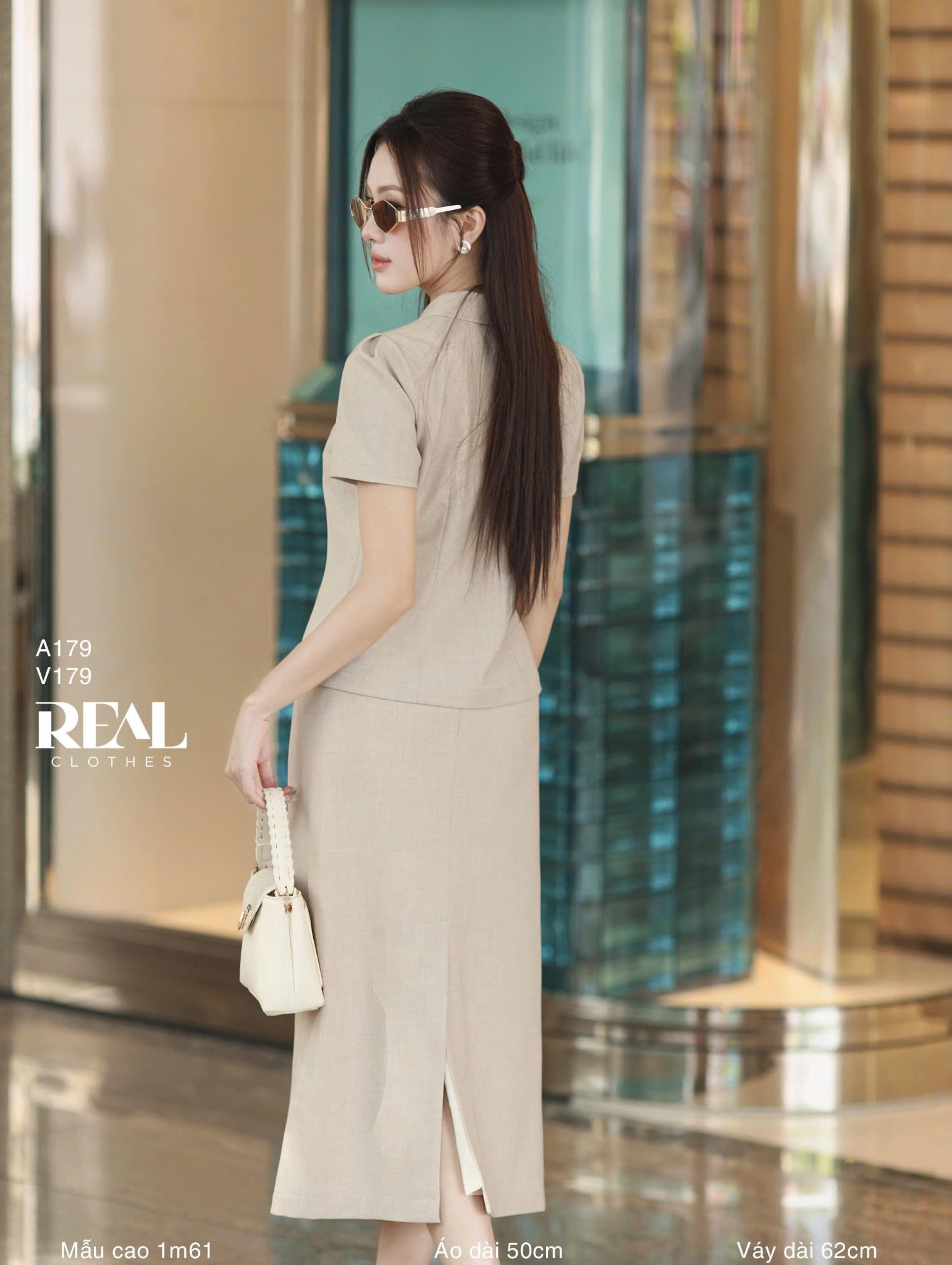 Váy Japan dài kem gân